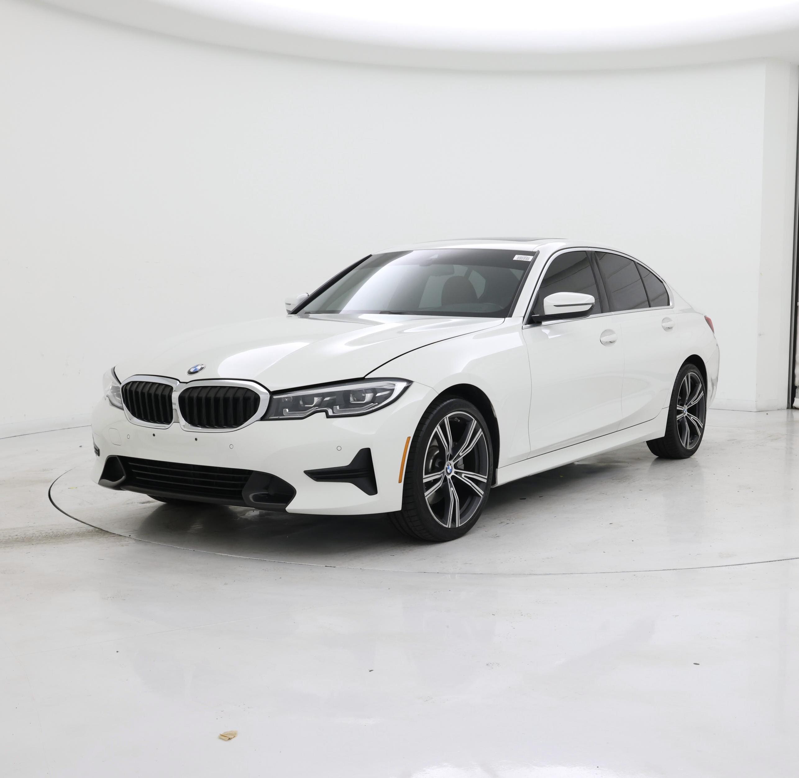 Thumbnail: 2020 BMW 3 Series - 4