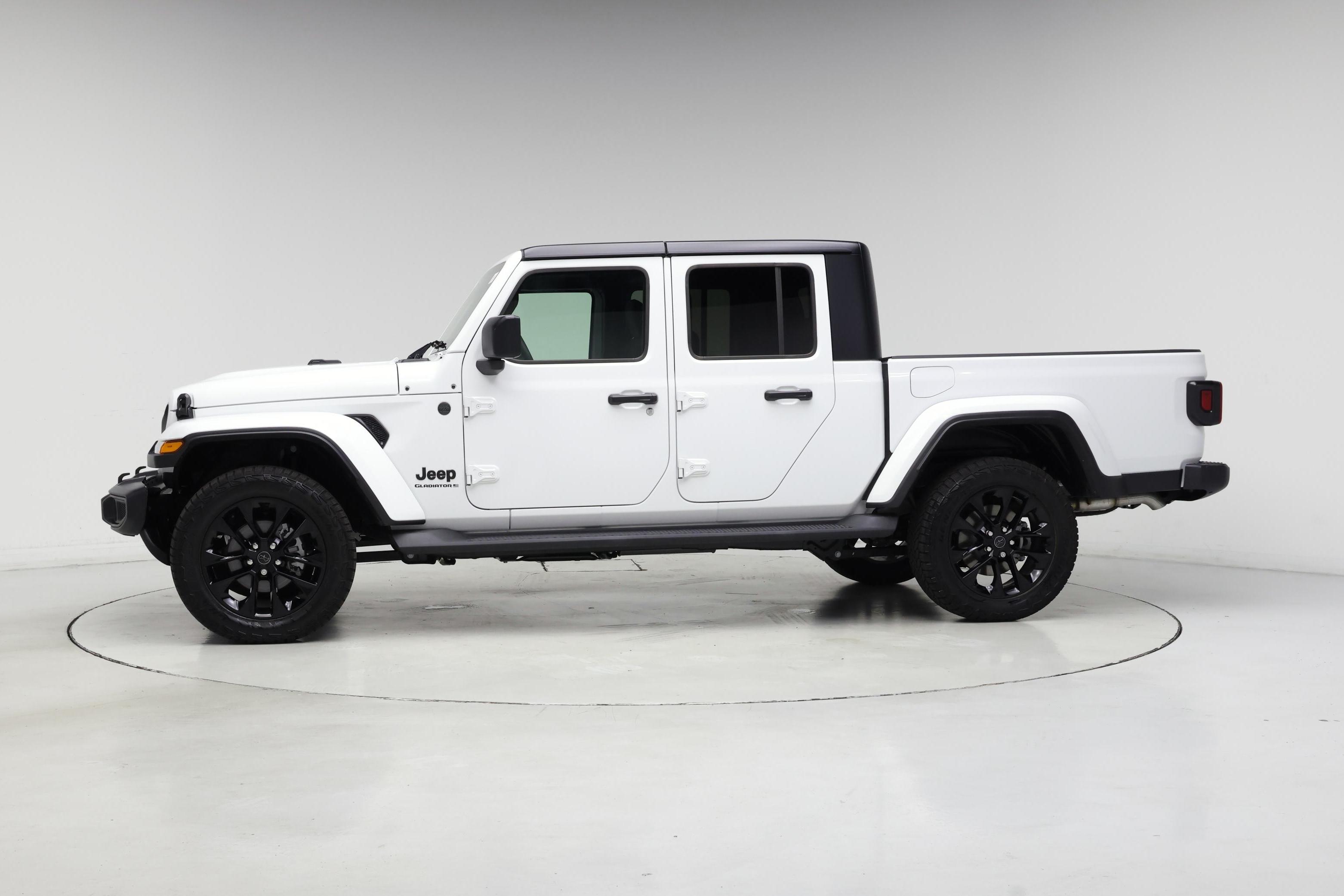 Thumbnail: 2025 Jeep Gladiator - 3