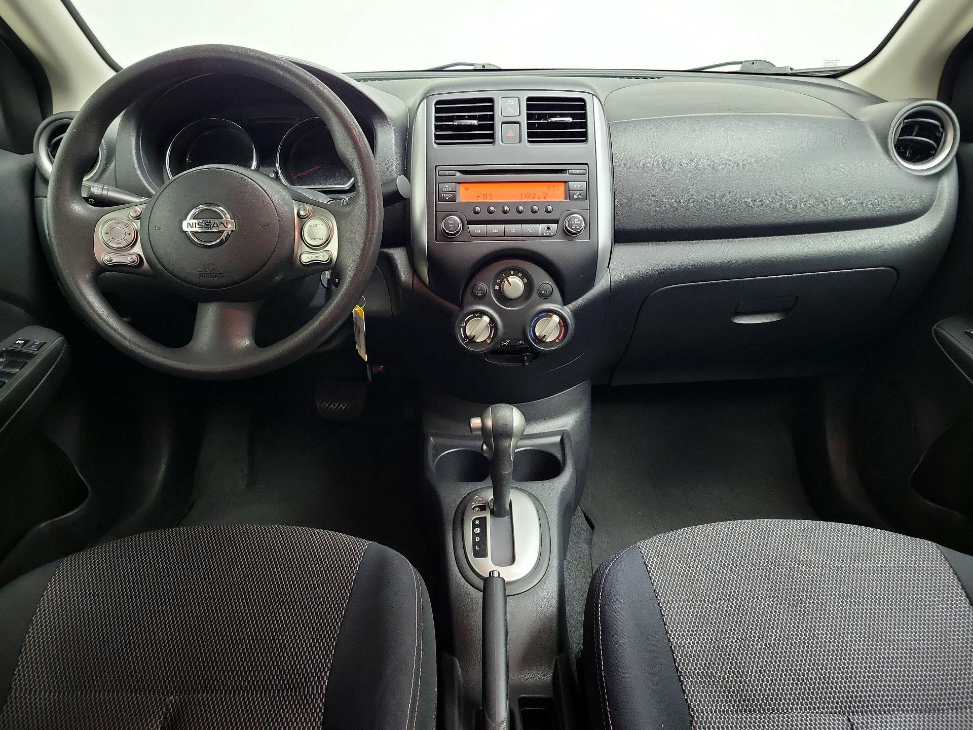 Thumbnail: 2014 Nissan Versa - 9