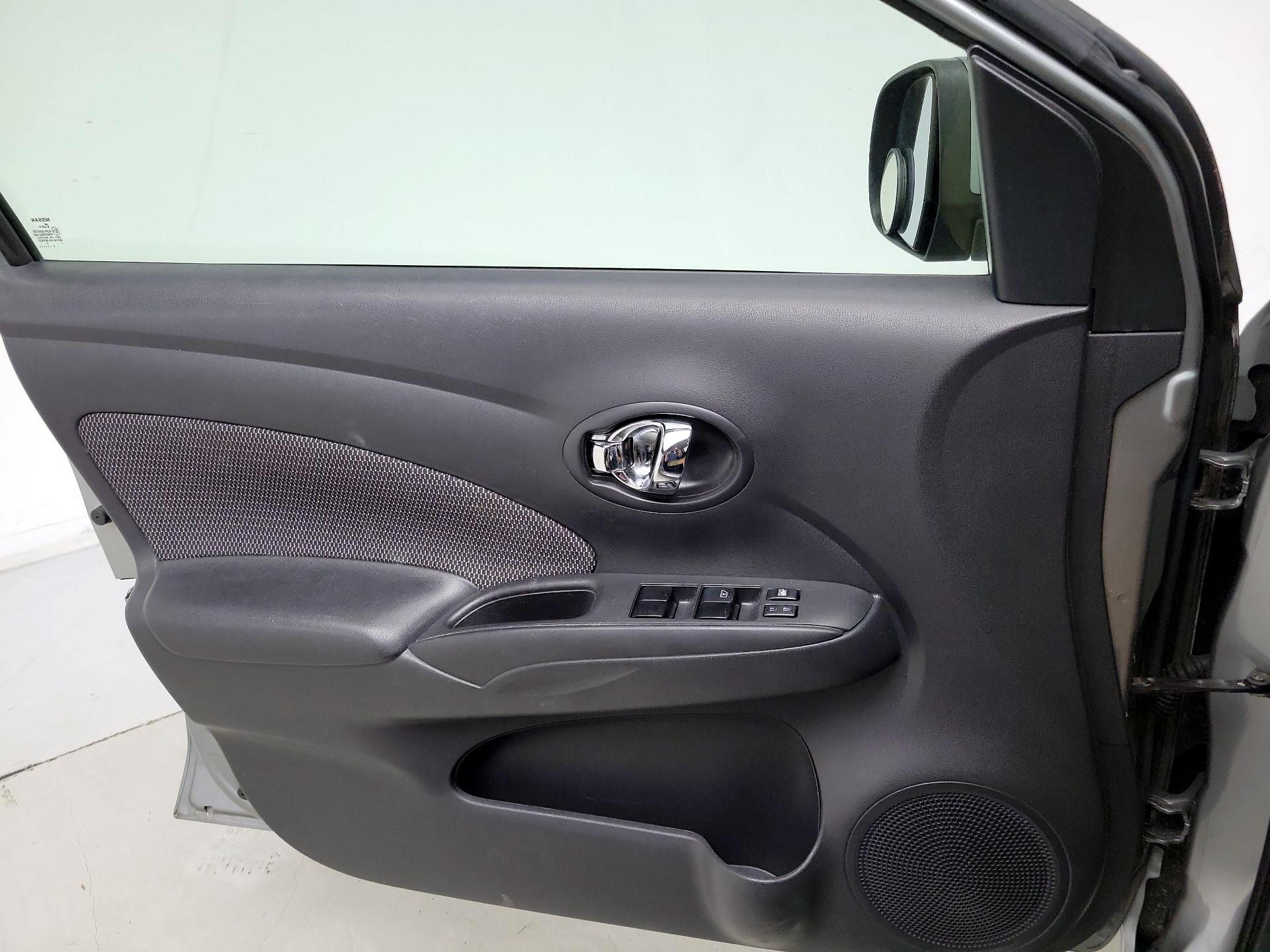 Thumbnail: 2014 Nissan Versa - 12