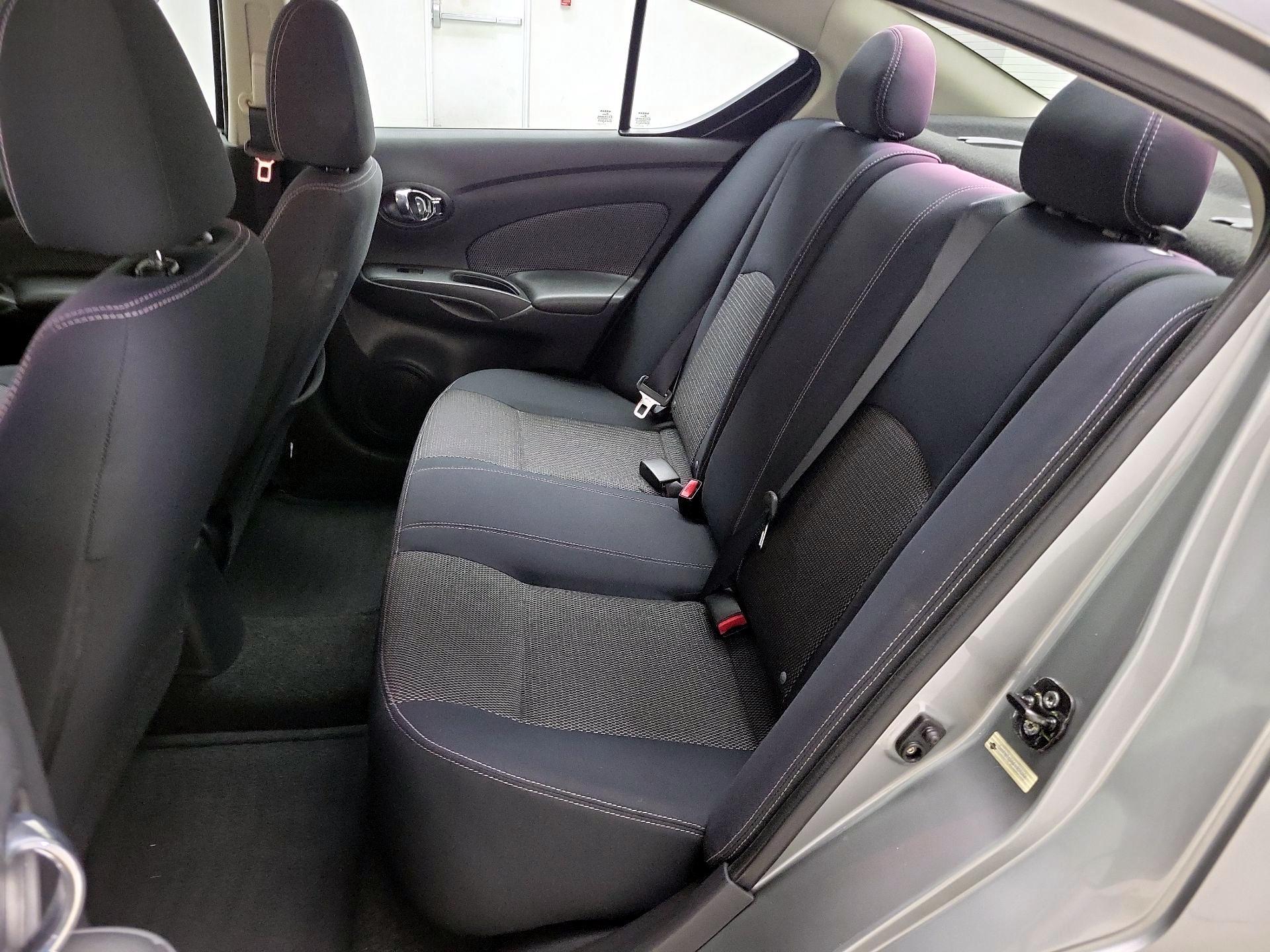 Thumbnail: 2014 Nissan Versa - 18
