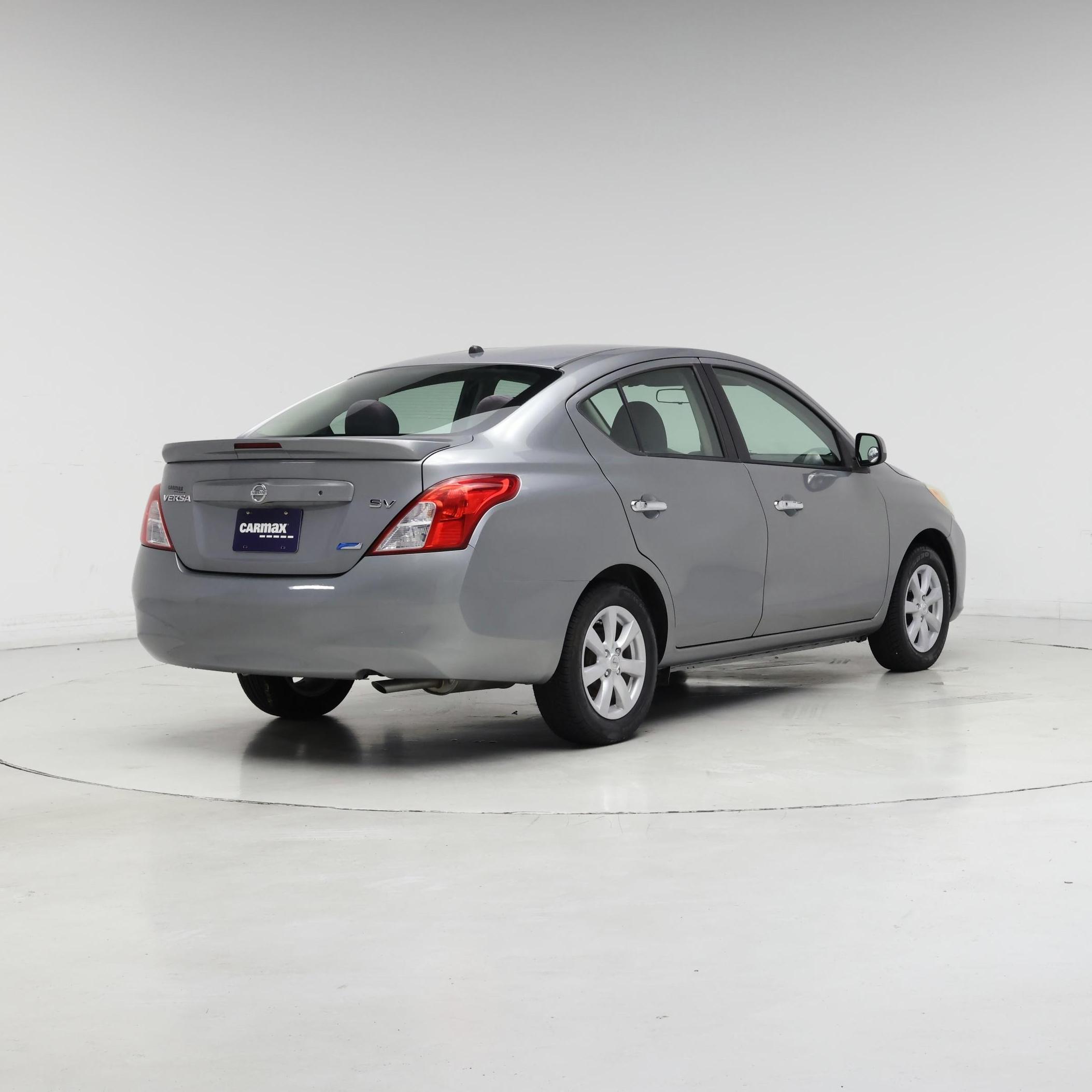 Thumbnail: 2014 Nissan Versa - 8