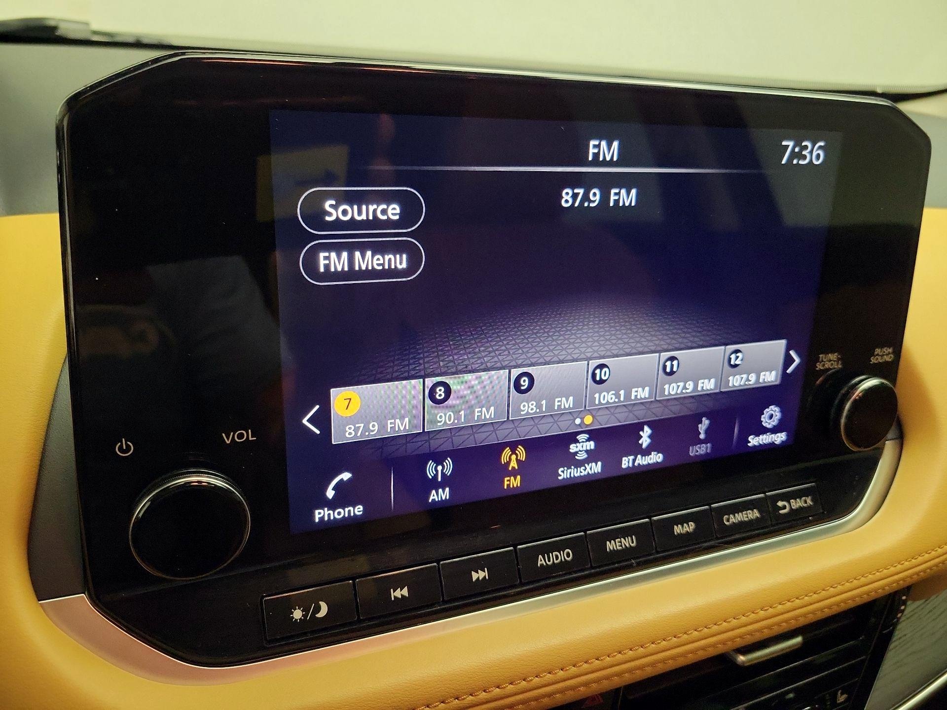 Thumbnail: 2021 Nissan Rogue - 16