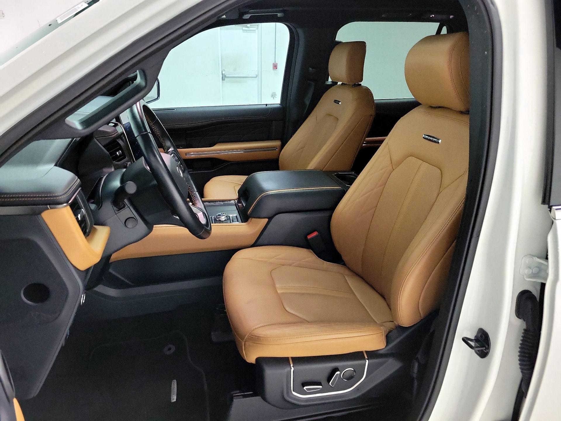 Thumbnail: 2023 Ford Expedition MAX - 11