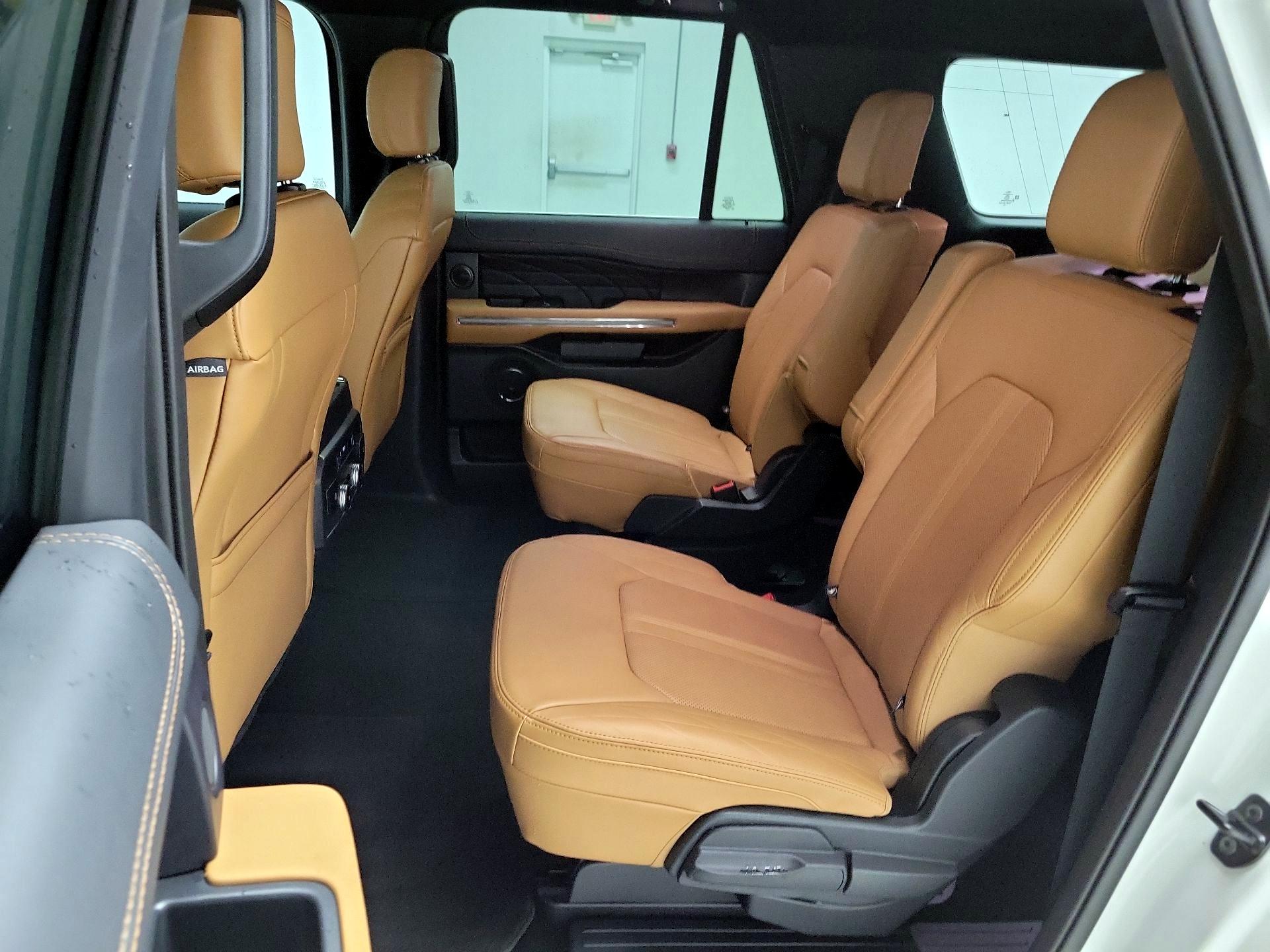 Thumbnail: 2023 Ford Expedition MAX - 20