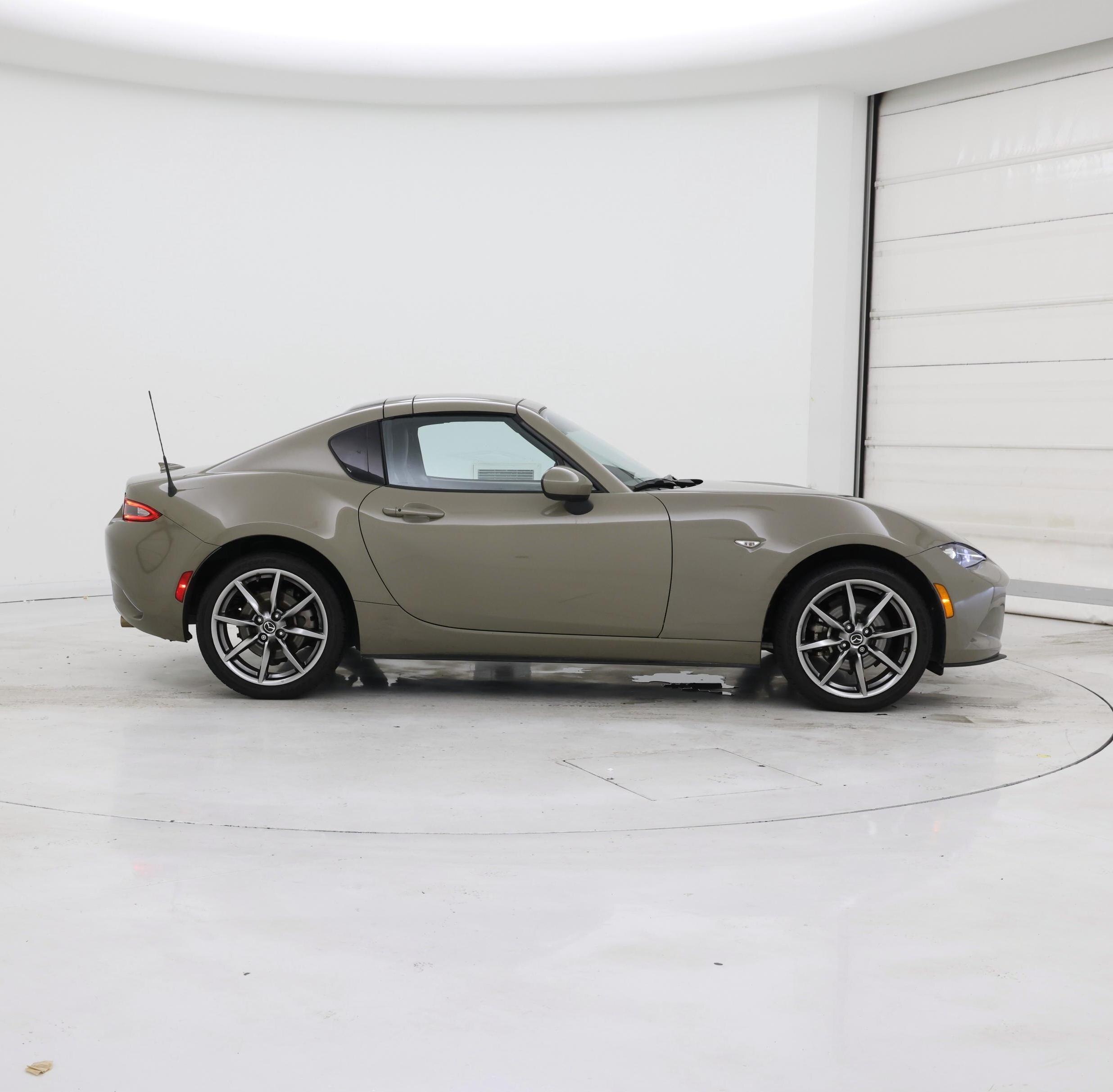 Thumbnail: 2023 Mazda MX-5 Miata - 7