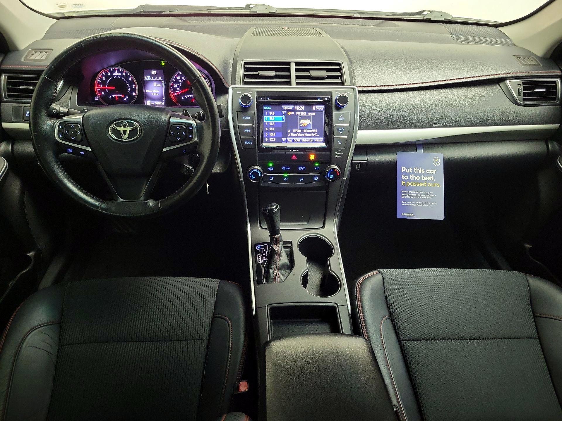Thumbnail: 2016 Toyota Camry - 9