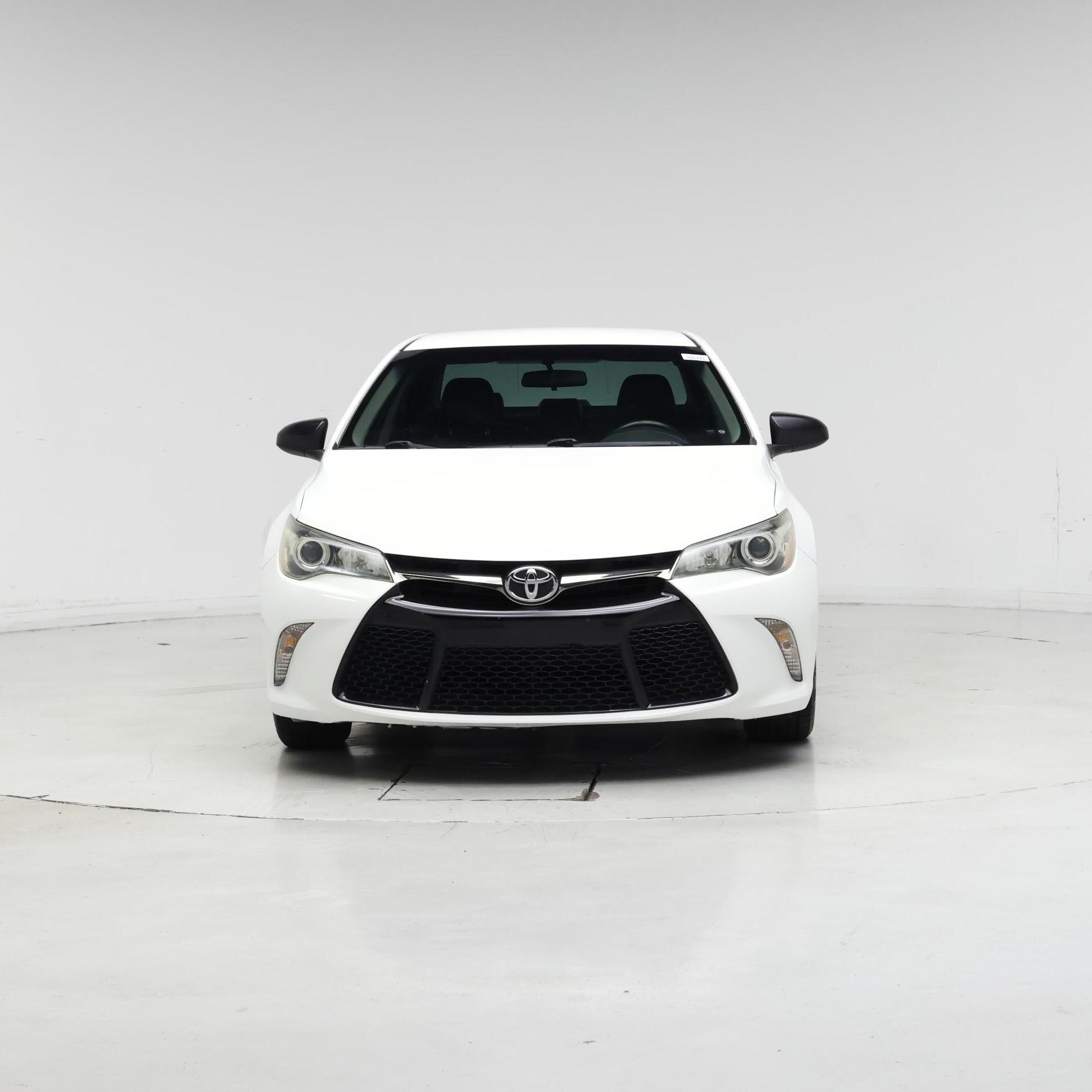 Thumbnail: 2016 Toyota Camry - 5