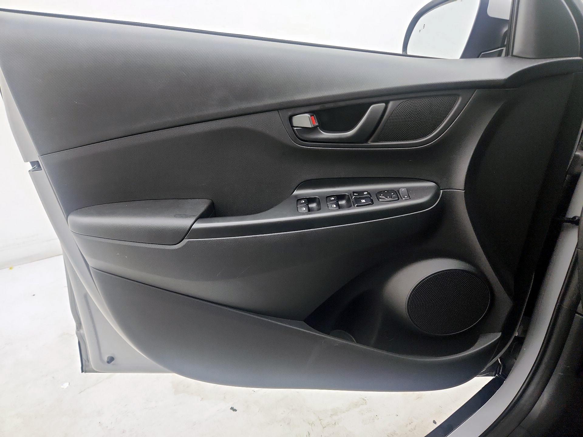 Thumbnail: 2023 Hyundai Kona - 12