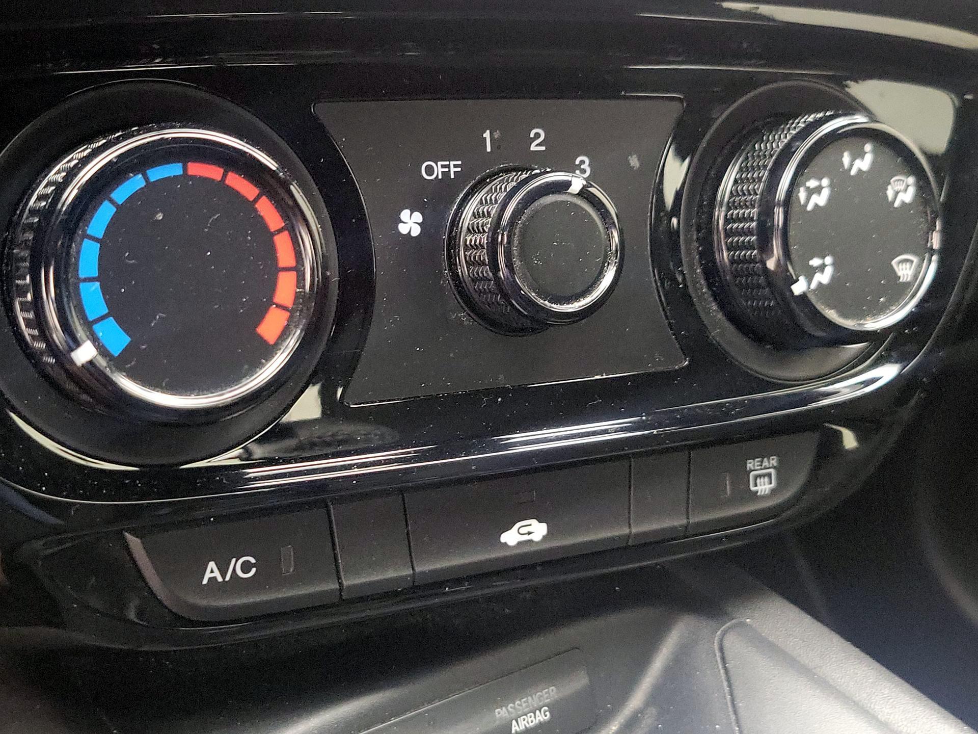 Thumbnail: 2021 Honda HR-V - 16