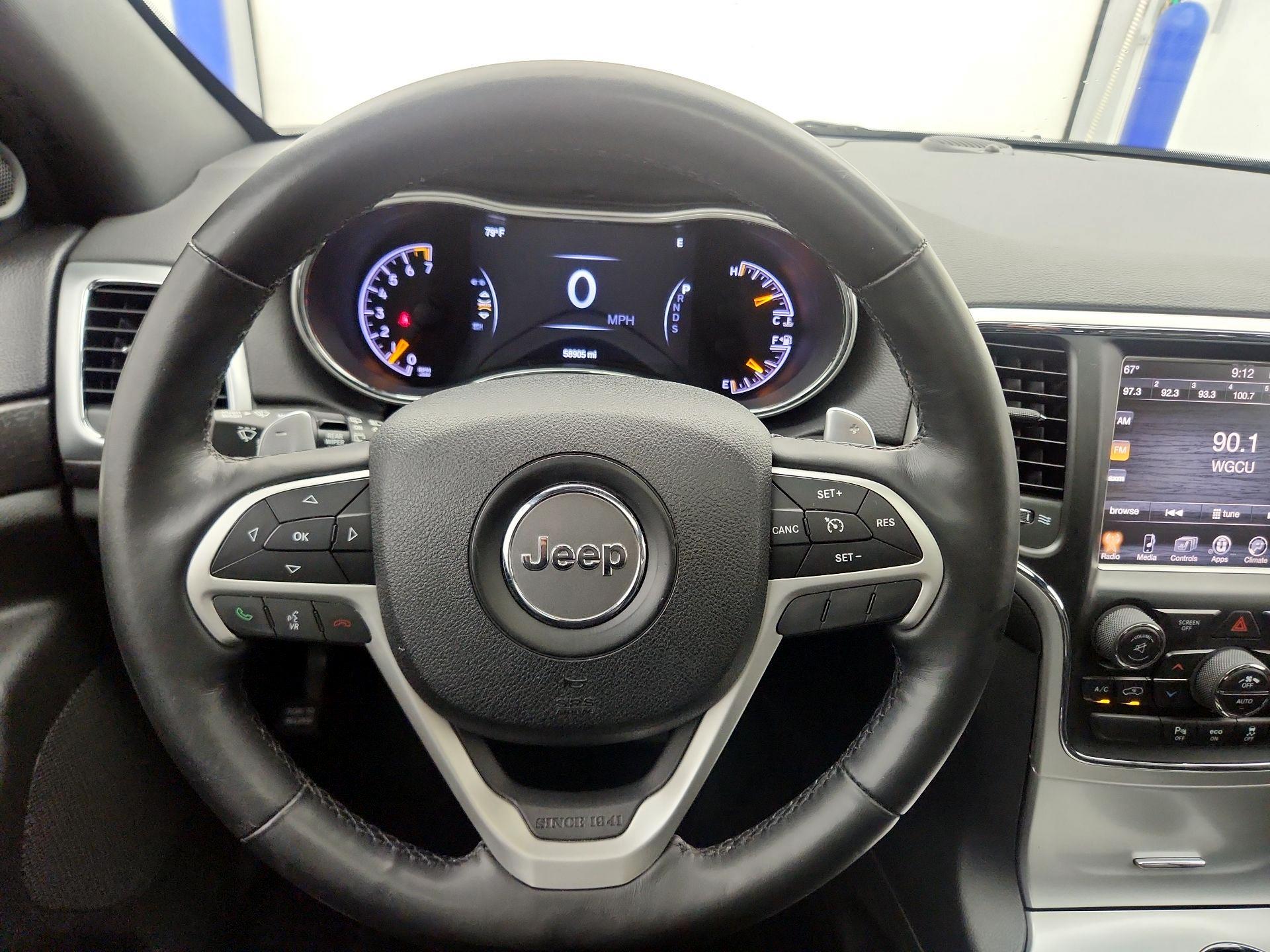 Thumbnail: 2015 Jeep Grand Cherokee - 10