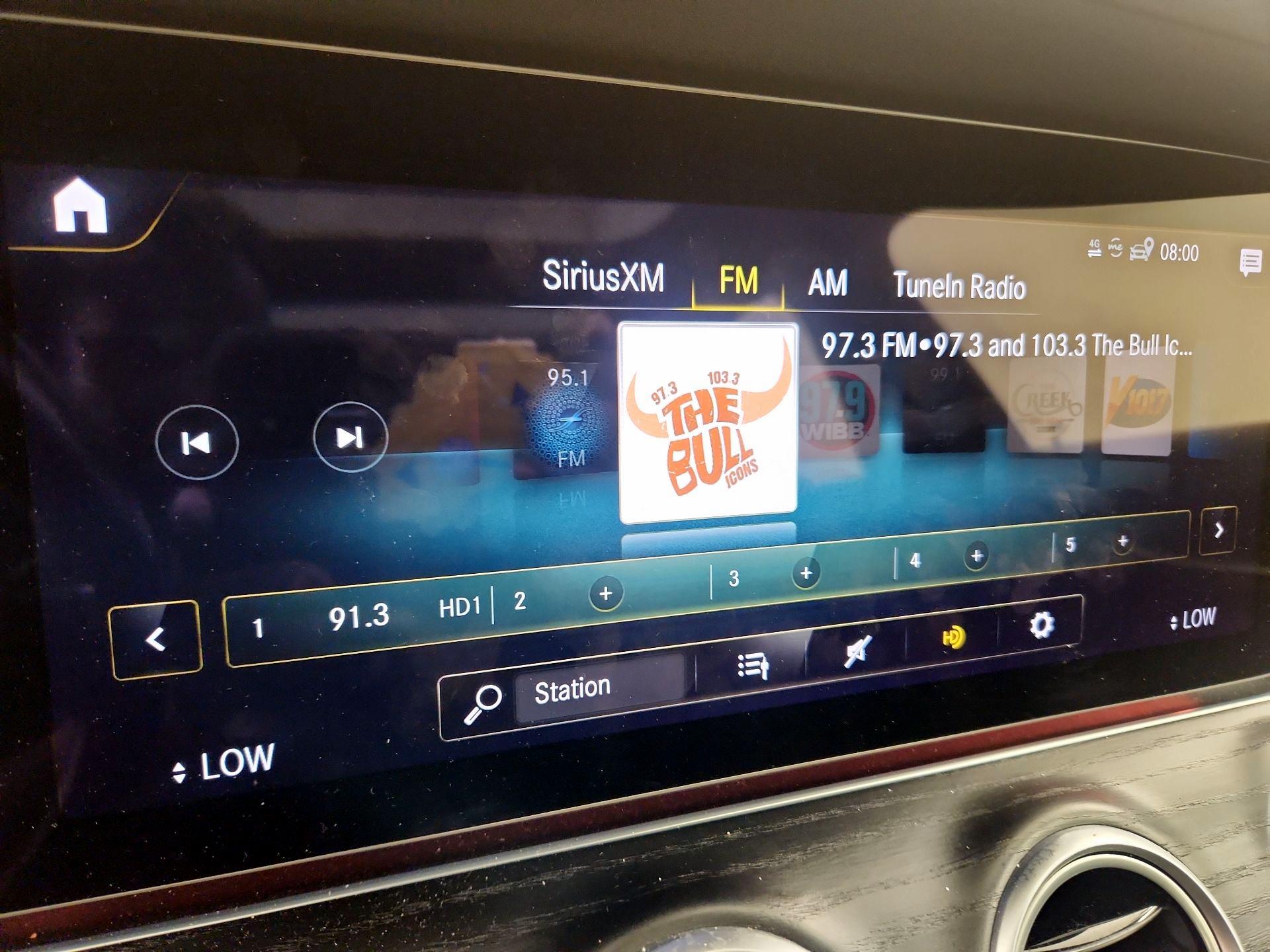 Thumbnail: 2022 Mercedes-Benz E-Class - 16