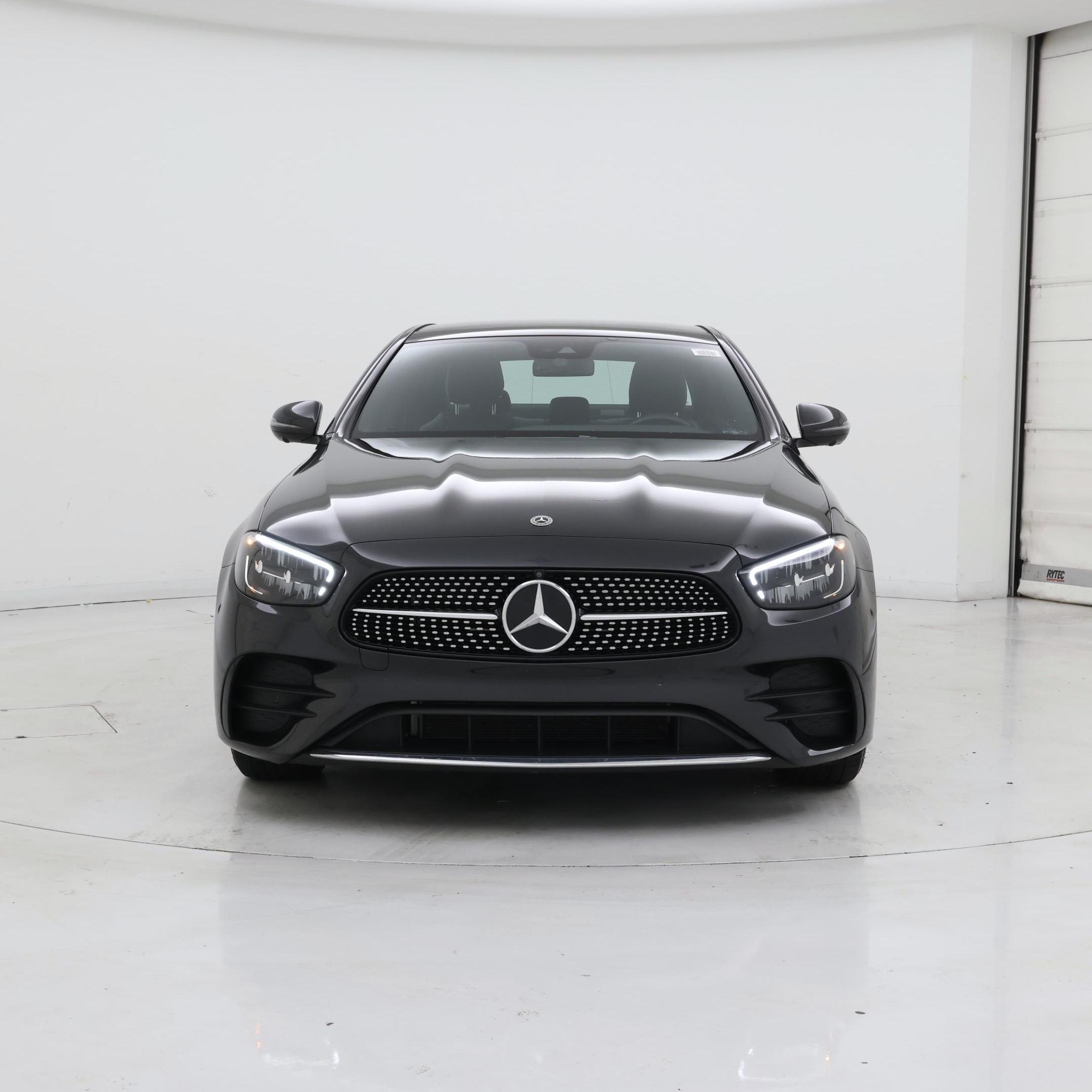 Thumbnail: 2022 Mercedes-Benz E-Class - 5