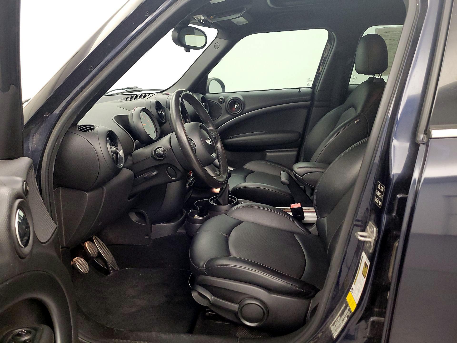 Thumbnail: 2015 MINI Cooper Countryman - 11