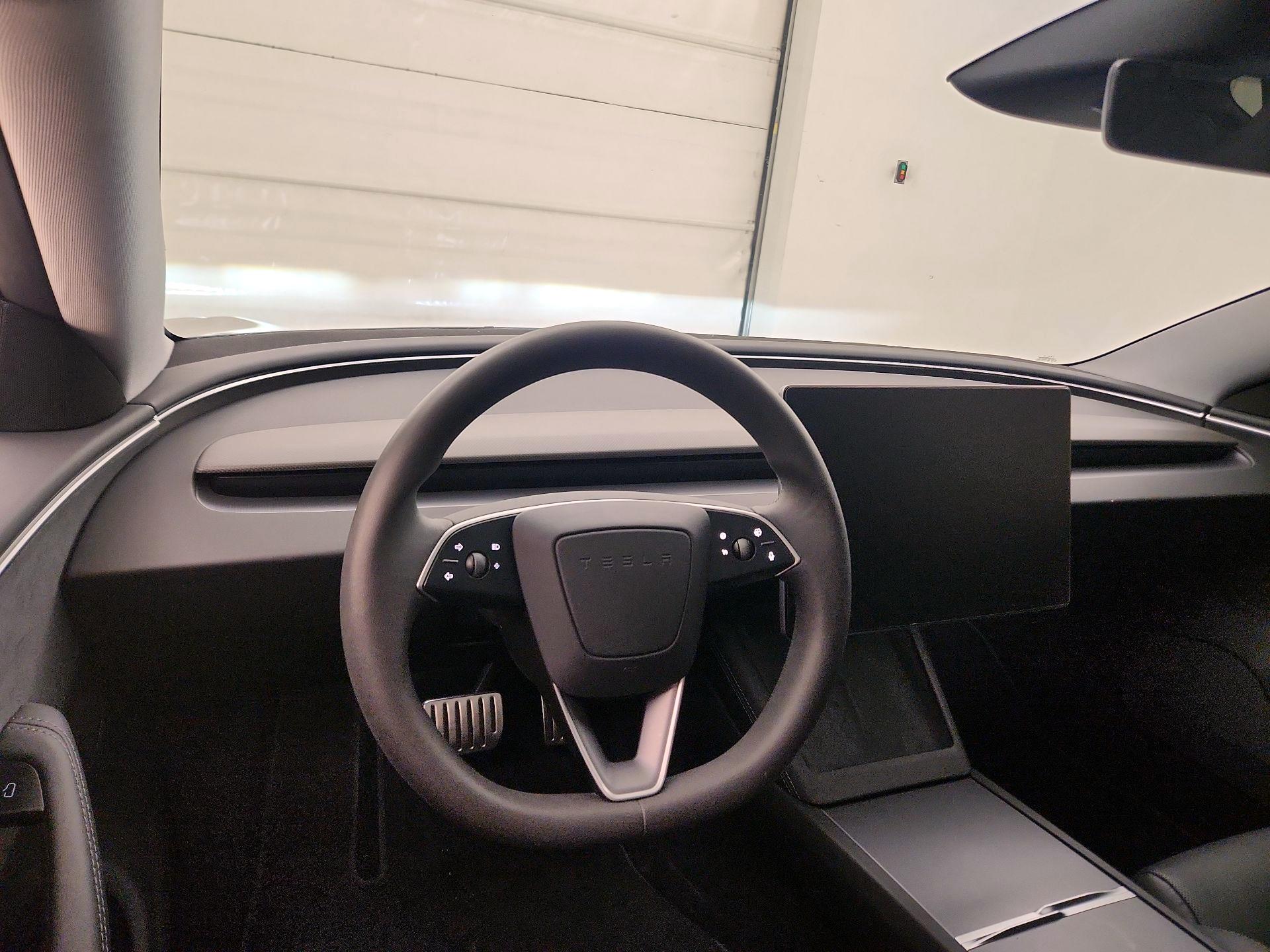 Thumbnail: 2024 Tesla Model 3 - 9