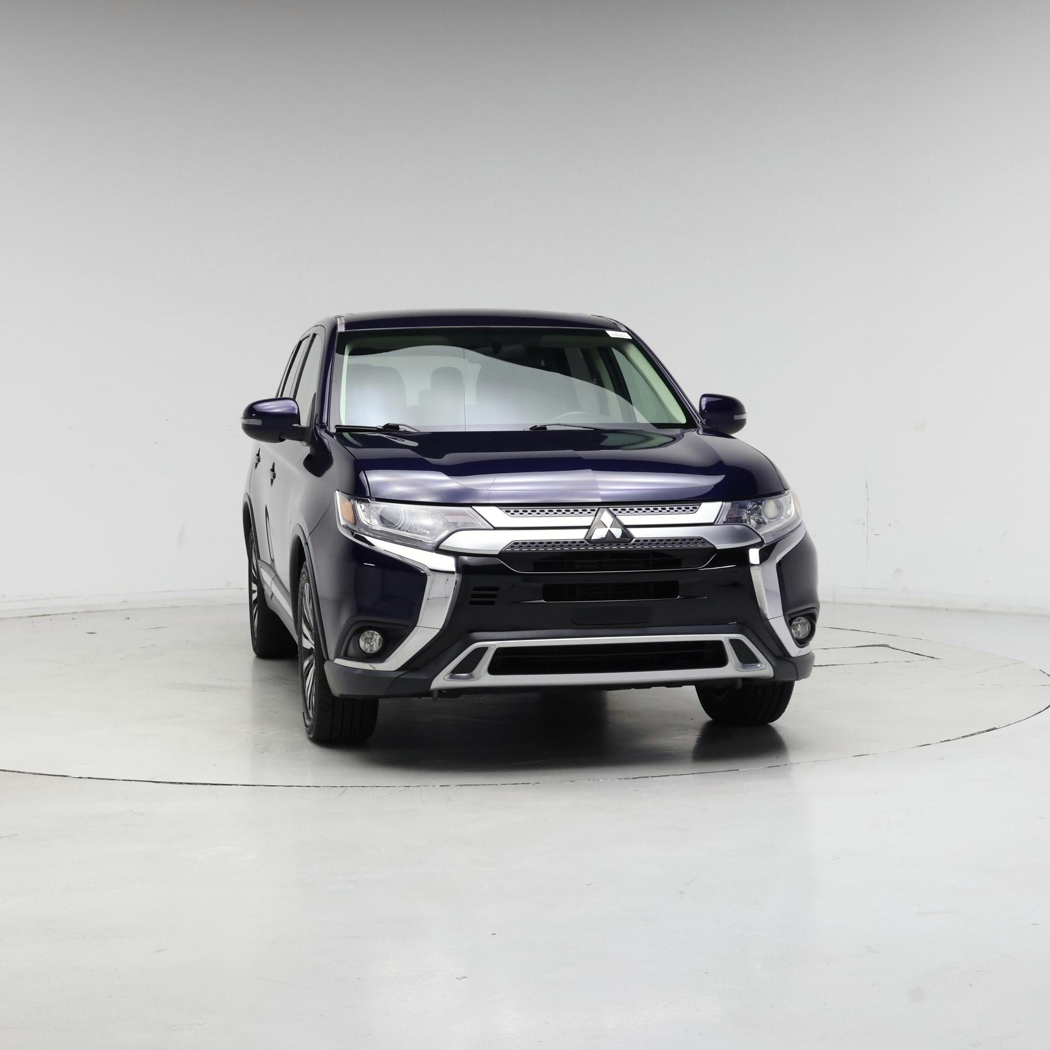 Thumbnail: 2019 Mitsubishi Outlander - 5