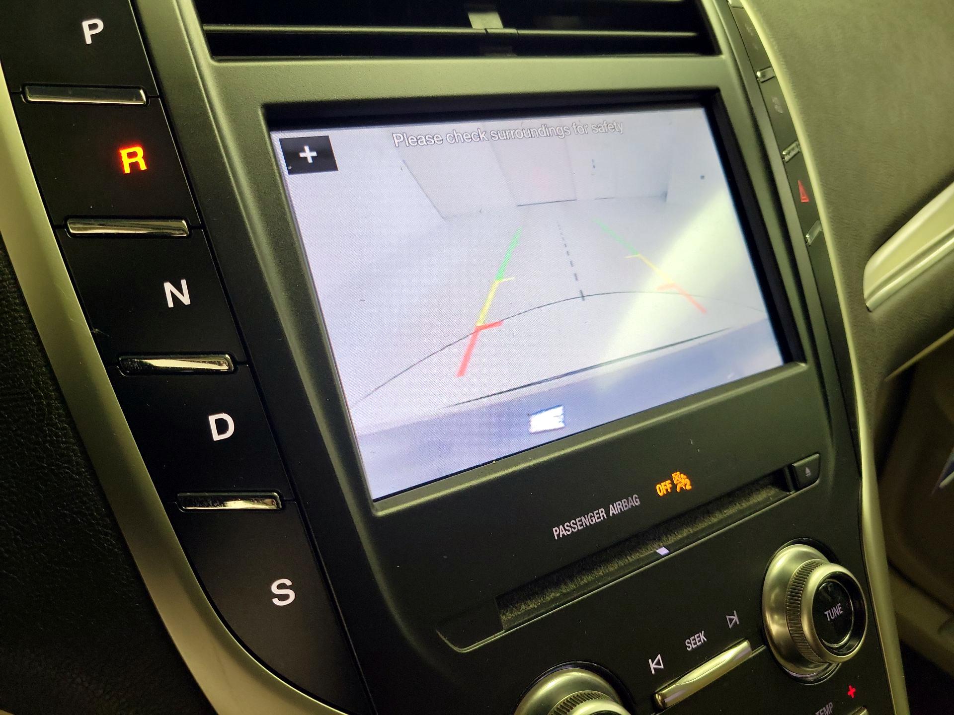 Thumbnail: 2017 Lincoln MKC - 14