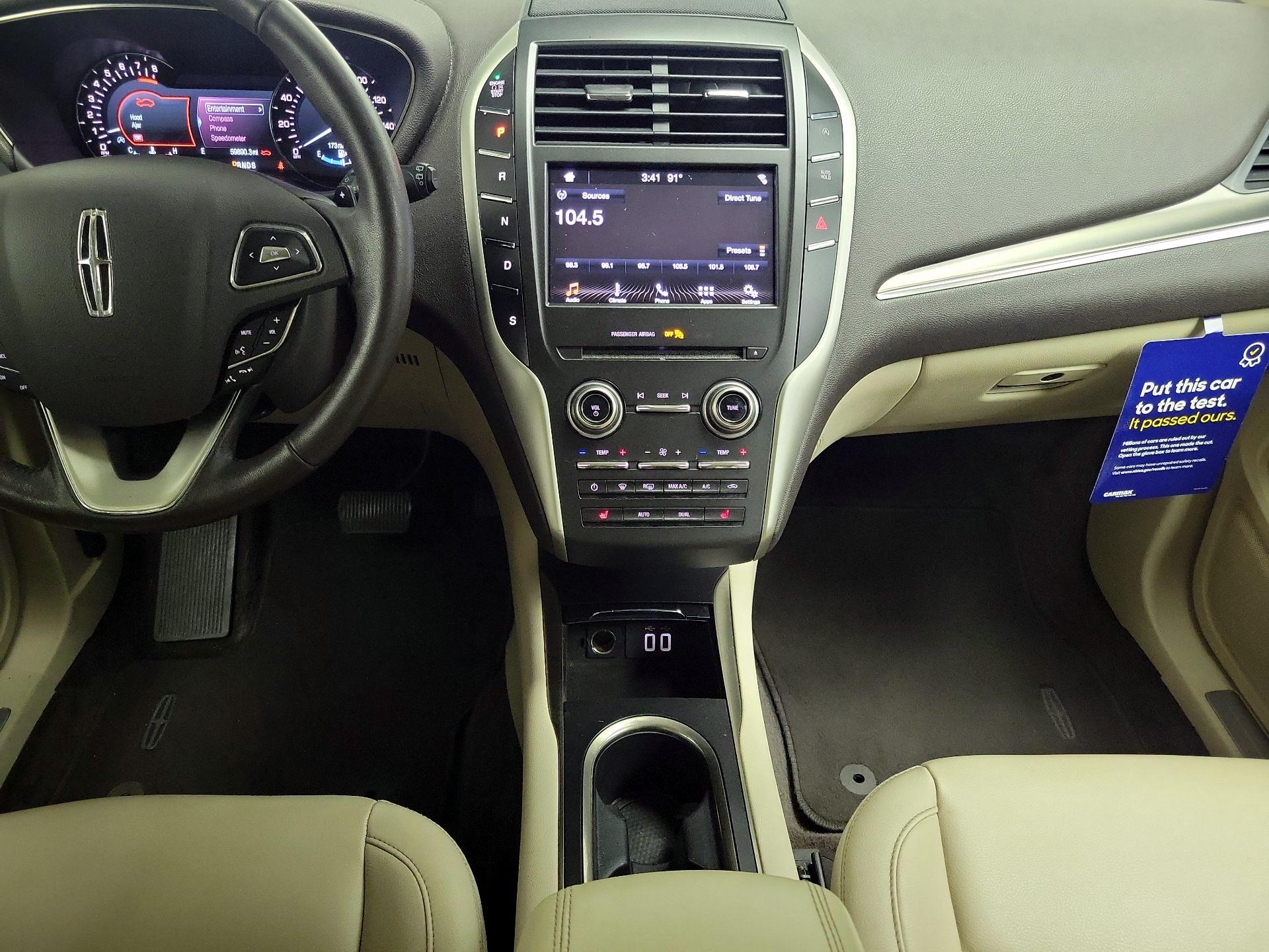 Thumbnail: 2017 Lincoln MKC - 17