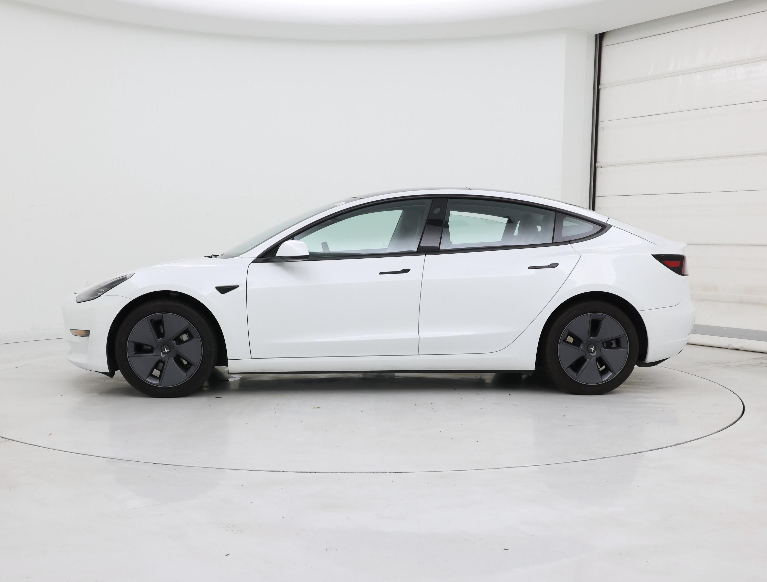 Thumbnail: 2023 Tesla Model 3 - 3