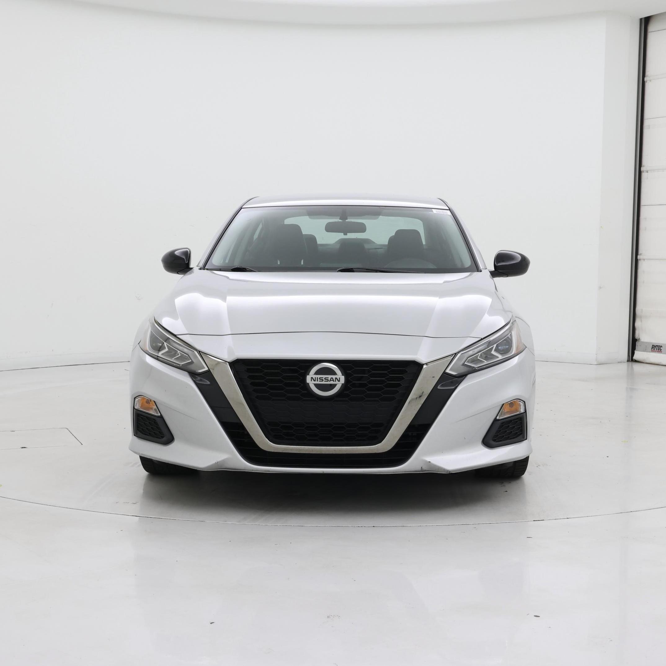 Thumbnail: 2019 Nissan Altima - 5