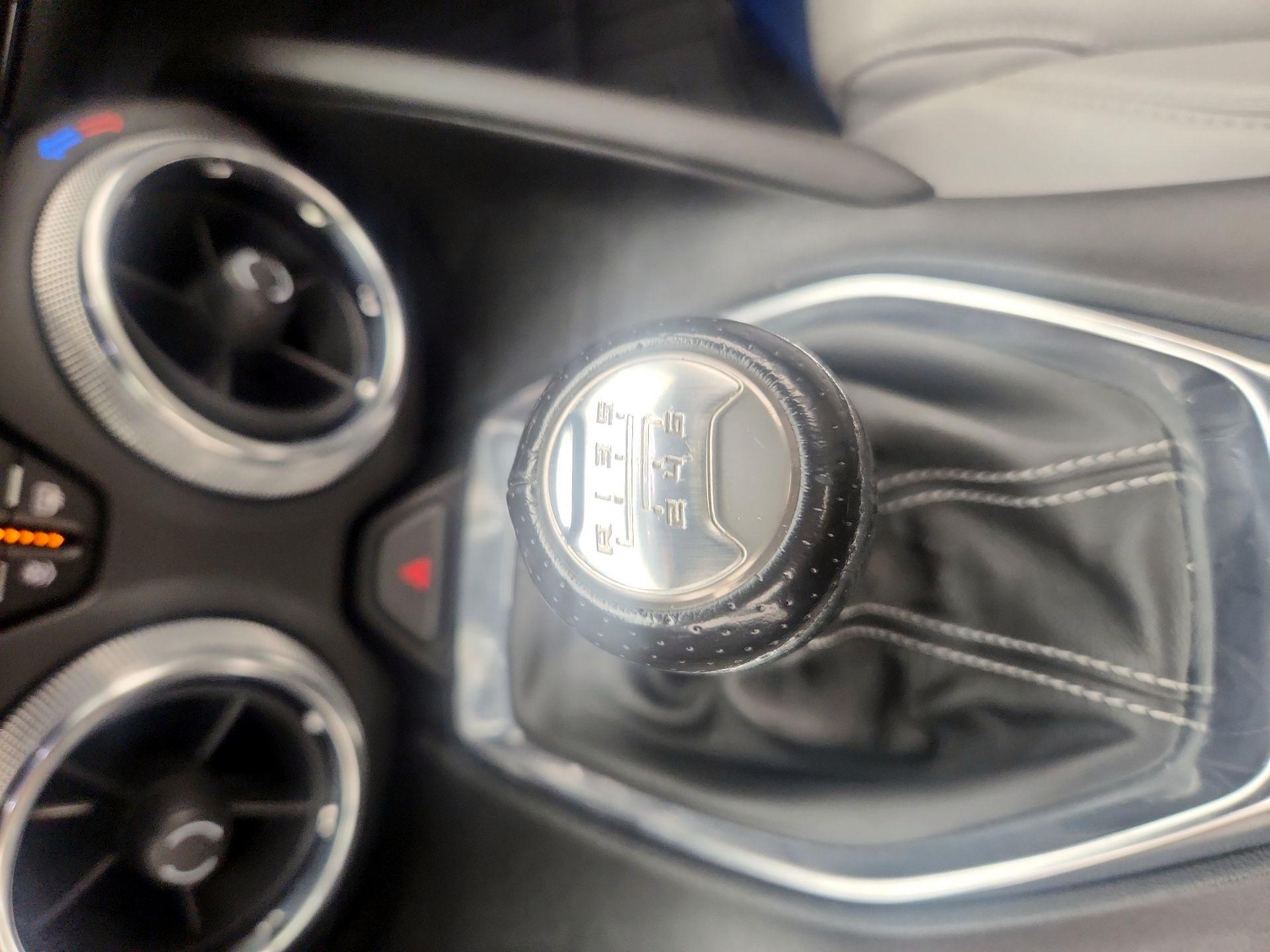 Thumbnail: 2021 Chevrolet Camaro - 17
