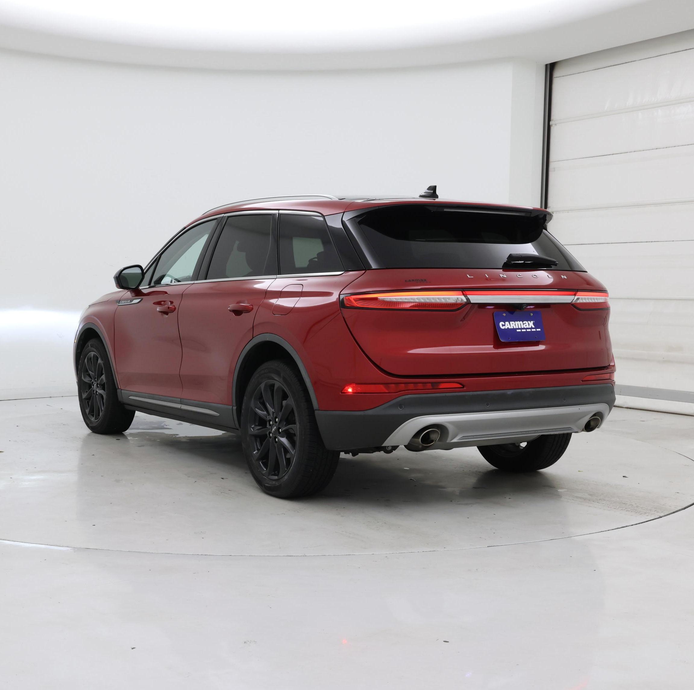 Thumbnail: 2020 Lincoln Corsair - 2
