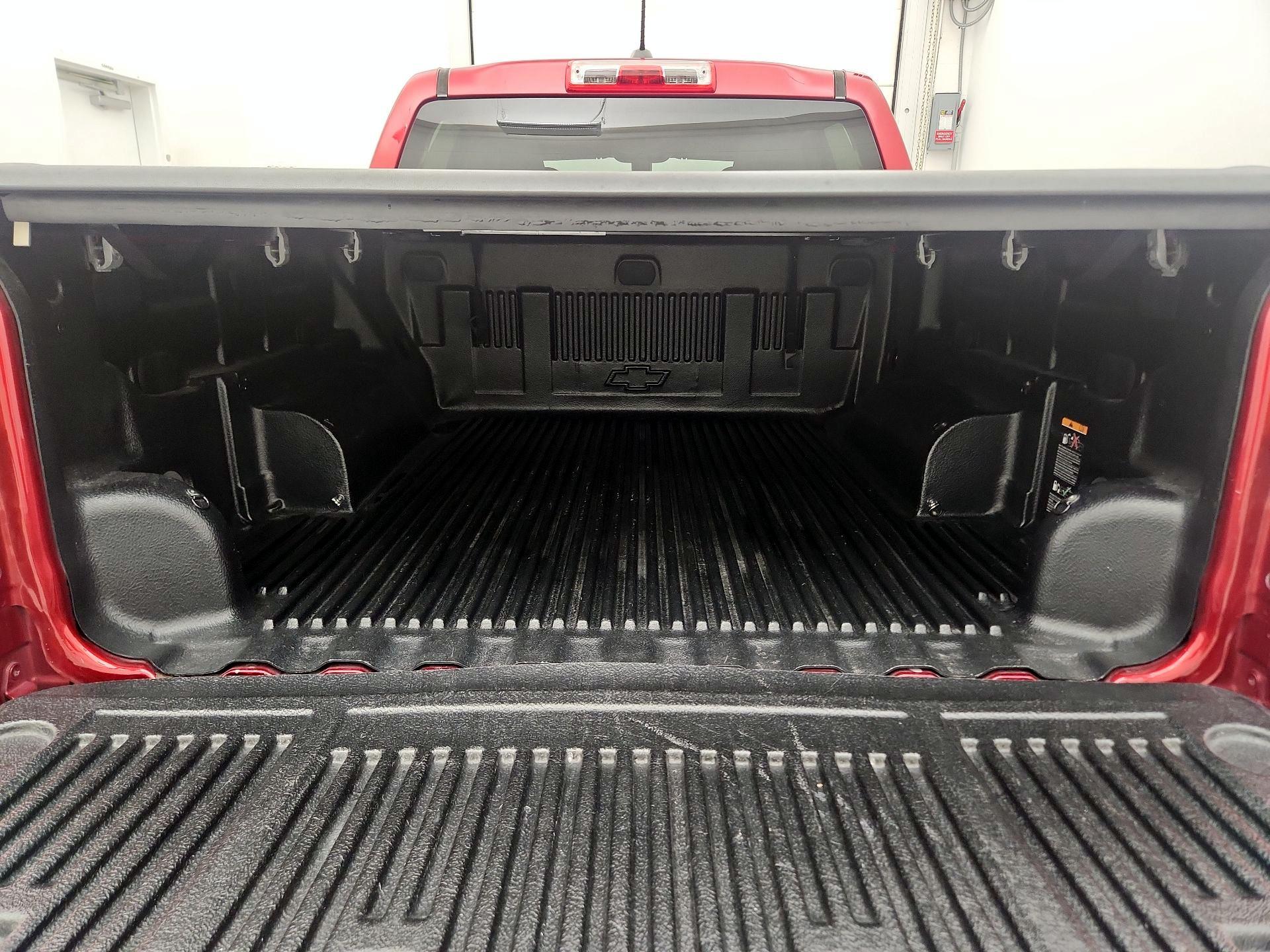 Thumbnail: 2021 Chevrolet Colorado - 20