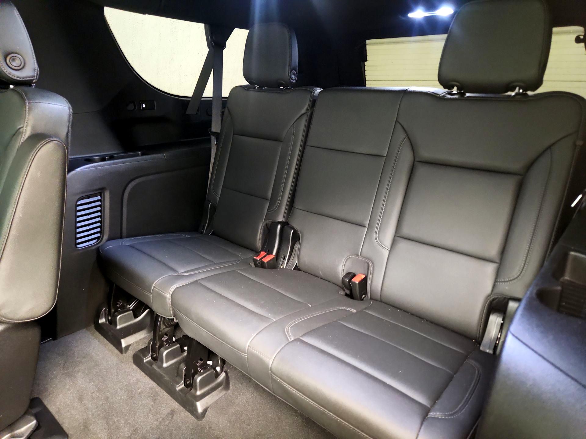 Thumbnail: 2022 Chevrolet Suburban - 20