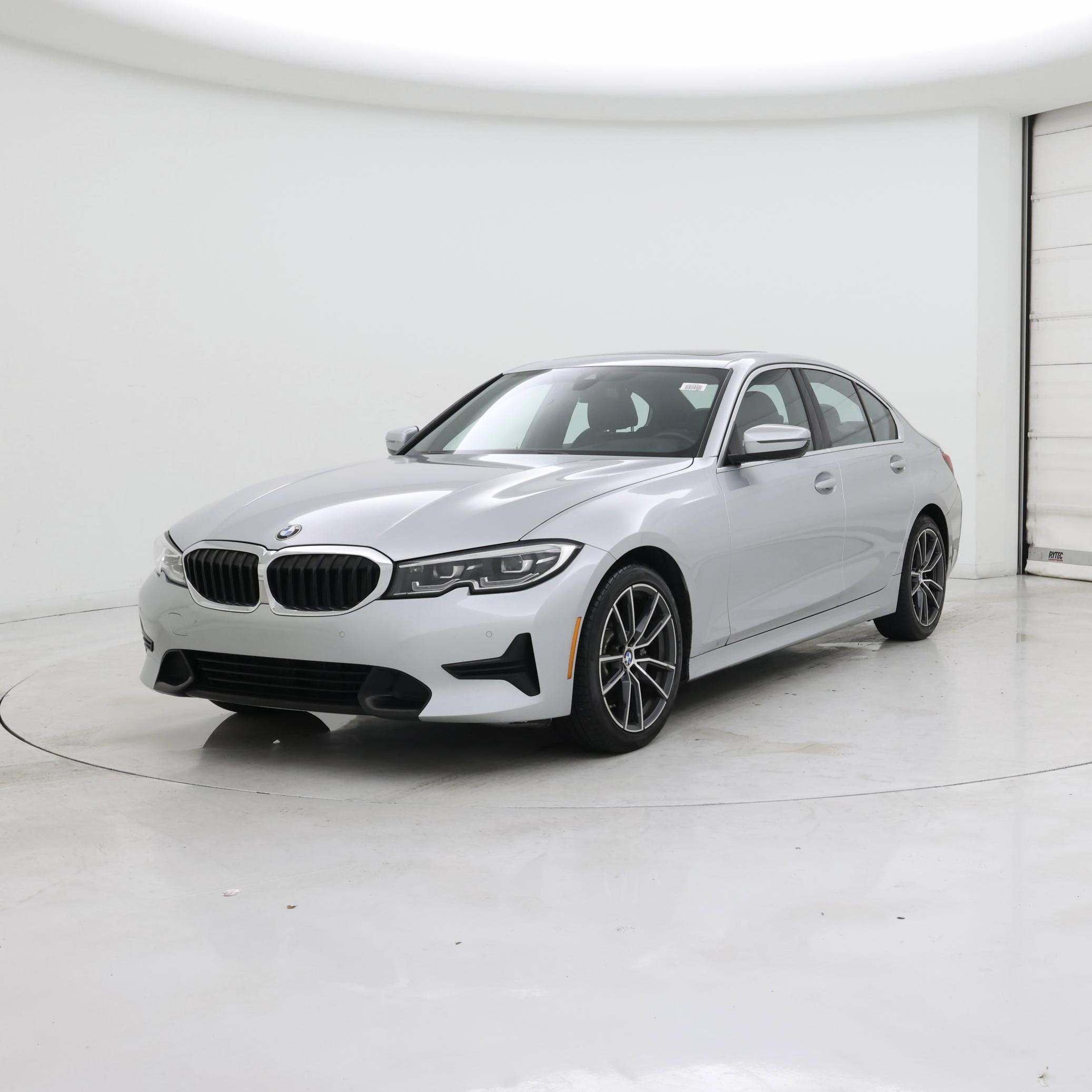 Thumbnail: 2020 BMW 3 Series - 4