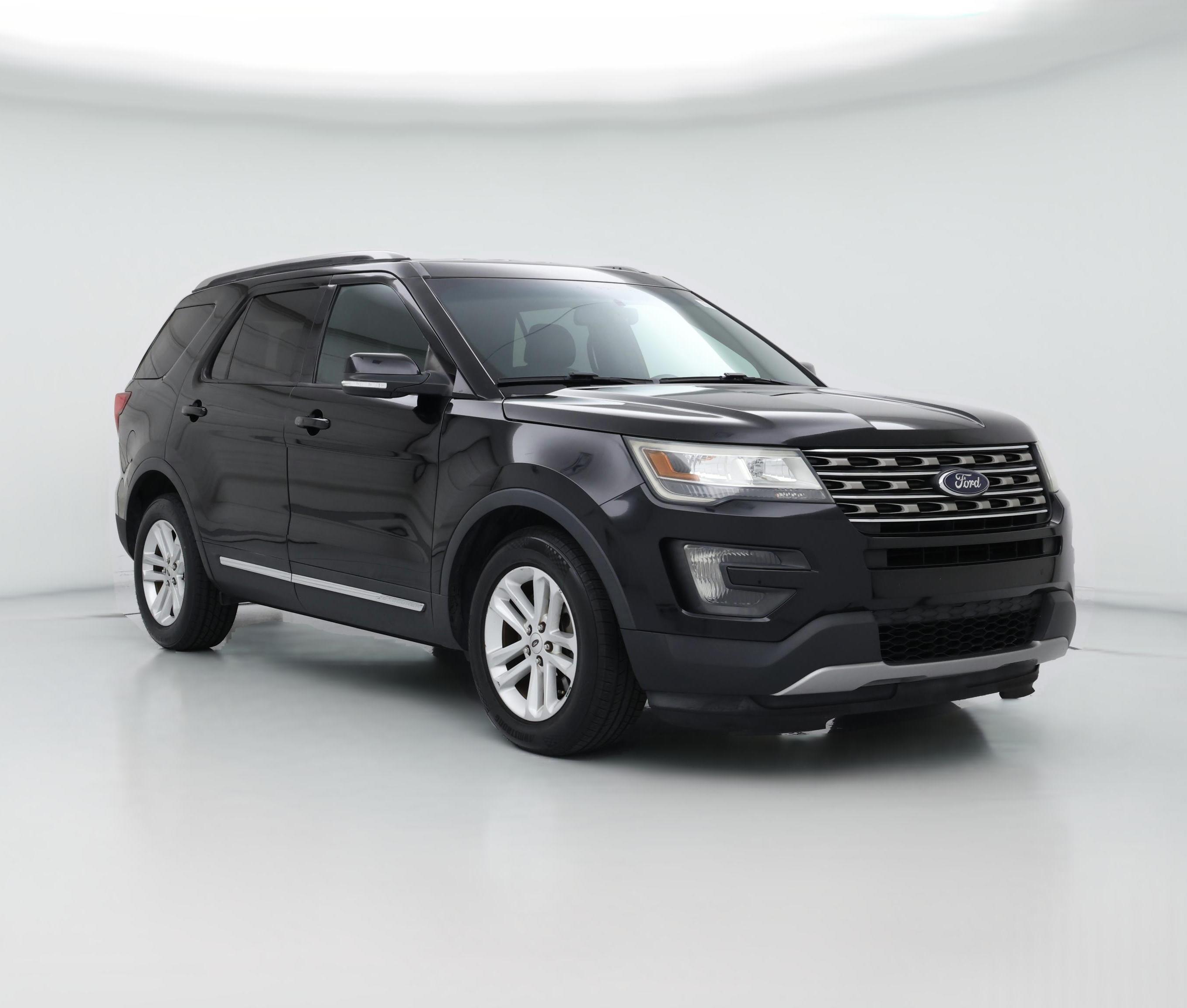 Thumbnail: 2016 Ford Explorer - 1