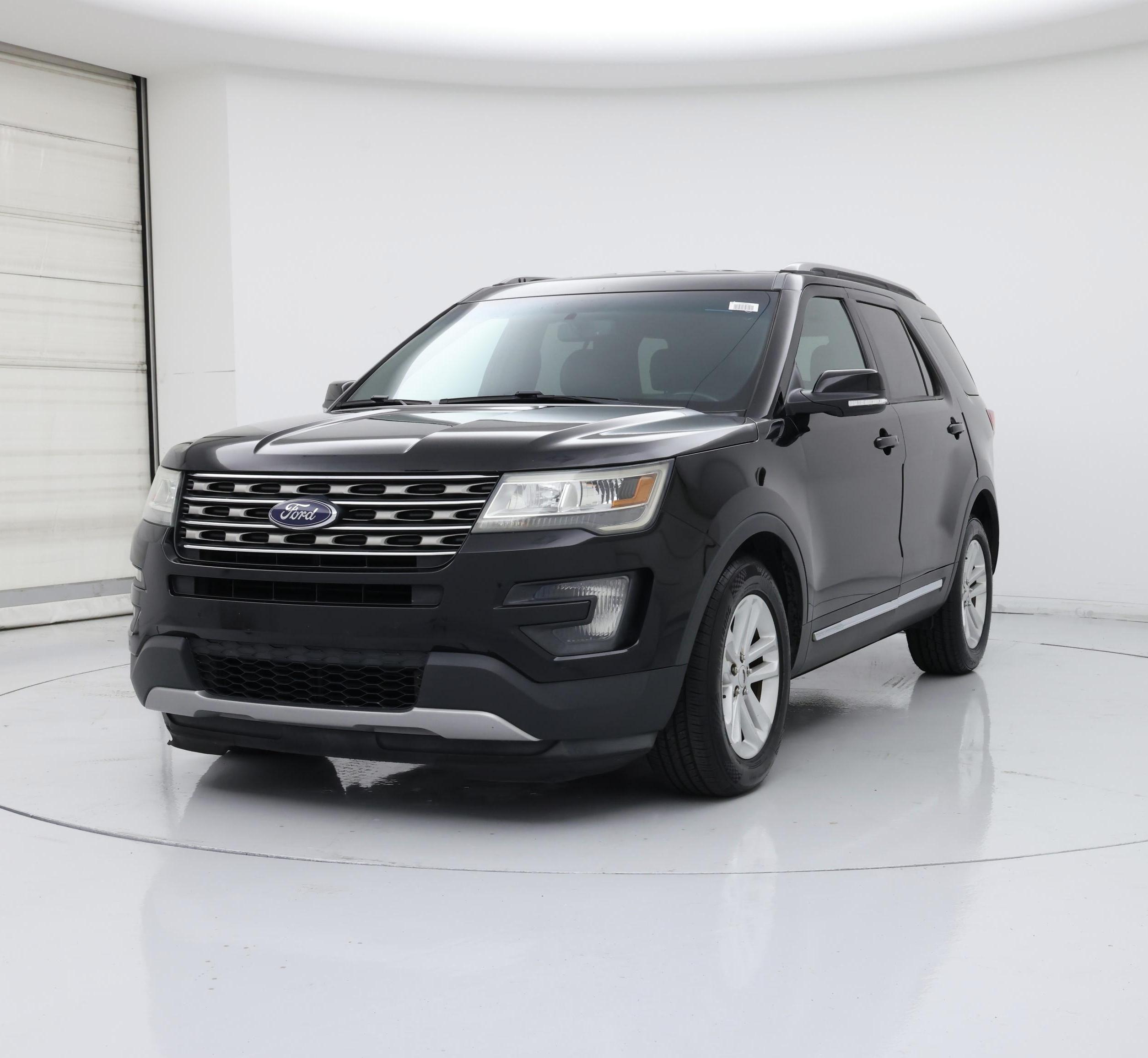 Thumbnail: 2016 Ford Explorer - 4