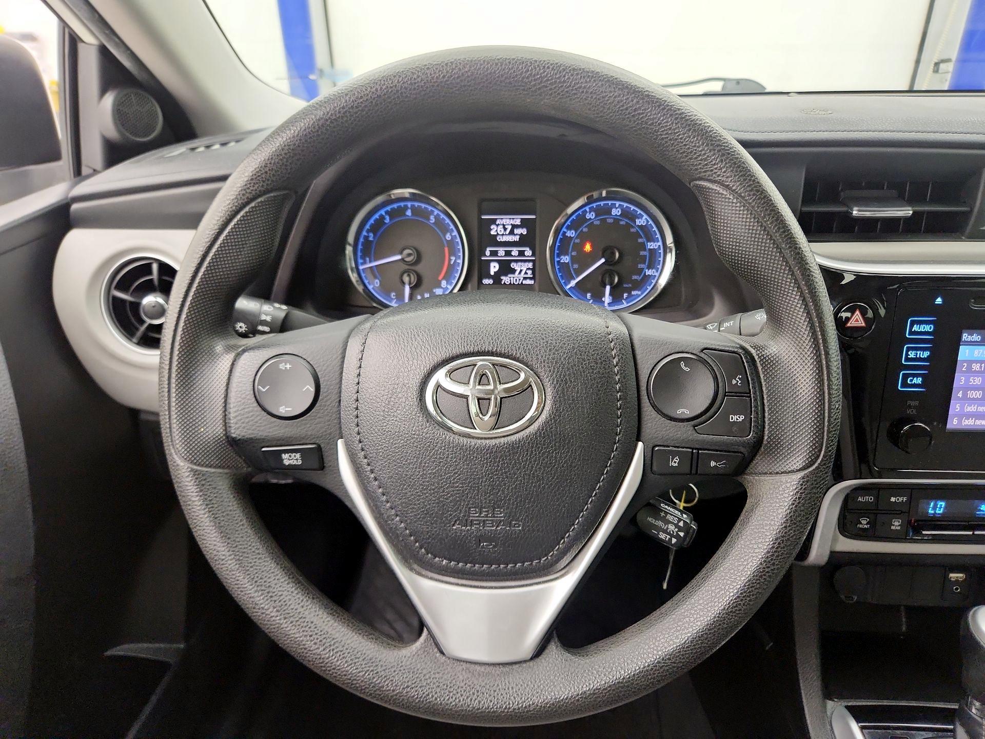 Thumbnail: 2018 Toyota Corolla - 10