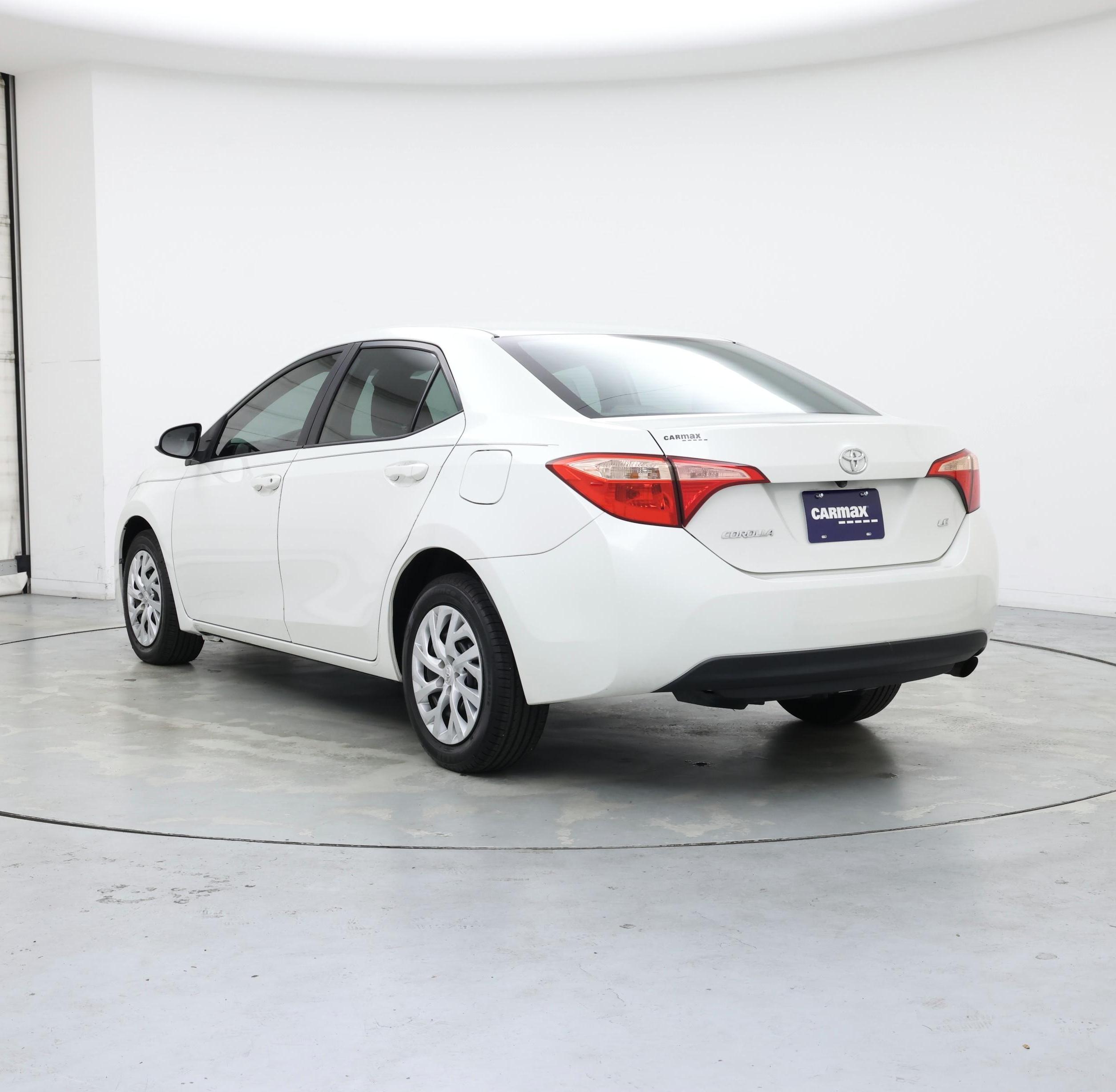 Thumbnail: 2018 Toyota Corolla - 2