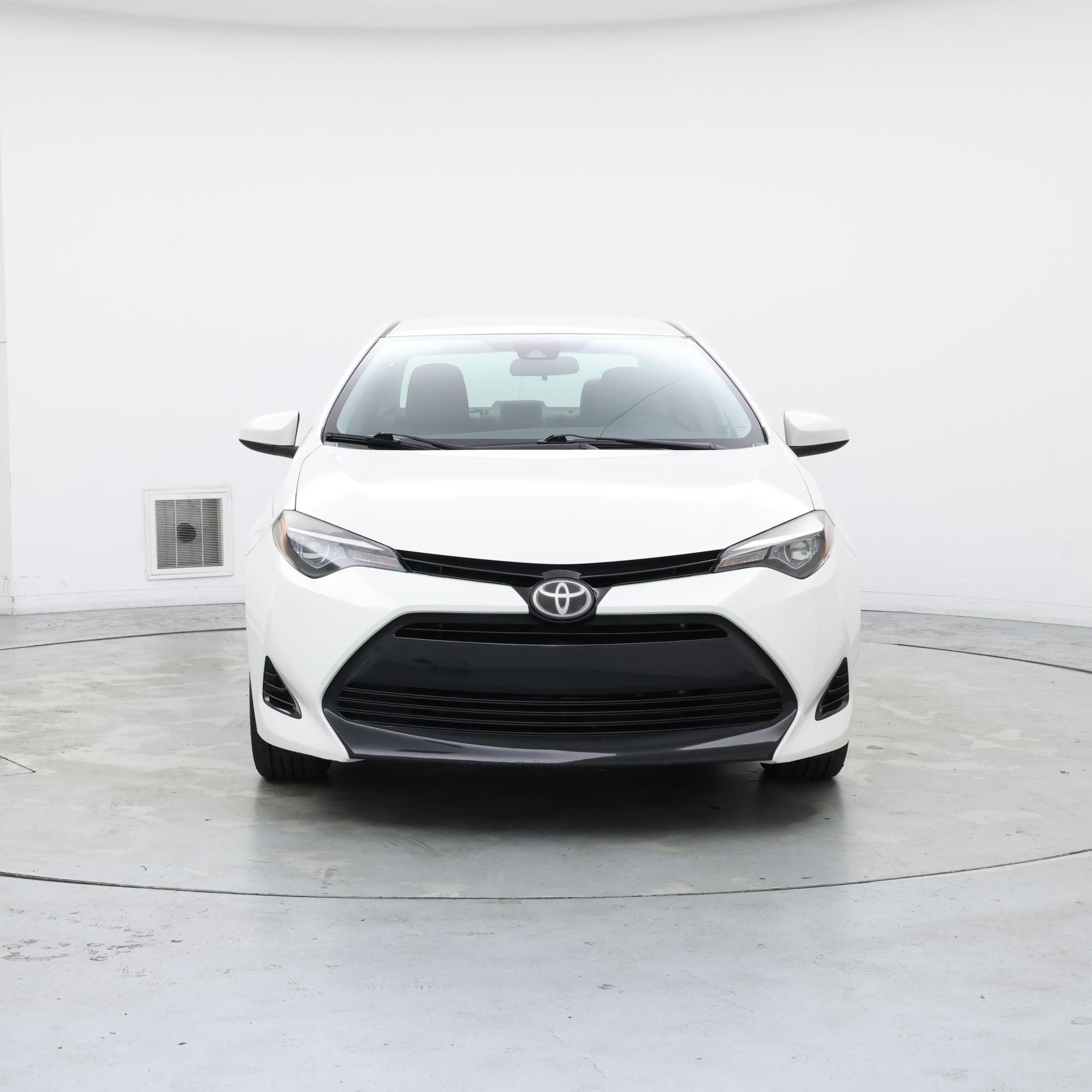 Thumbnail: 2018 Toyota Corolla - 5
