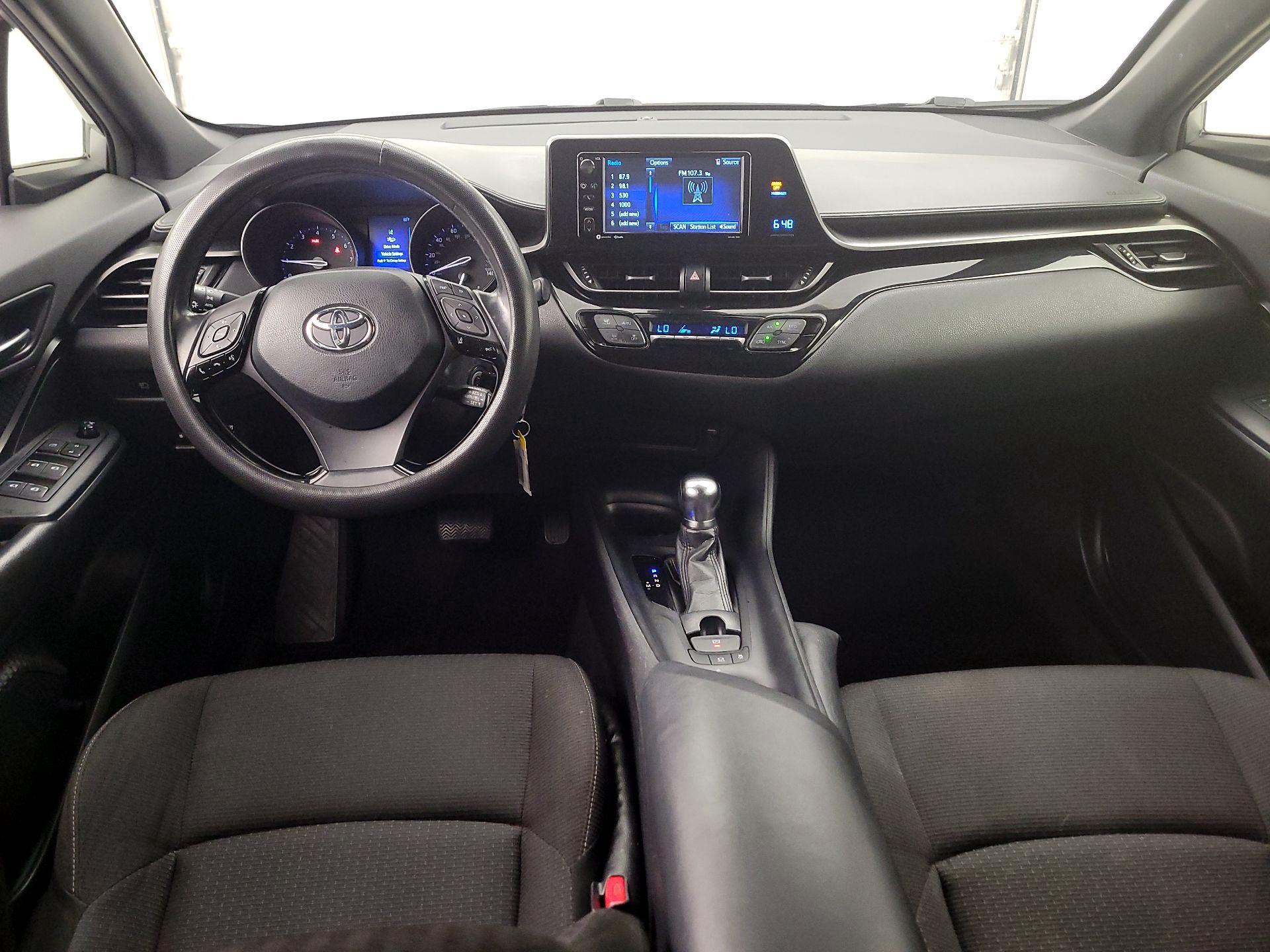 Thumbnail: 2018 Toyota C-HR - 9