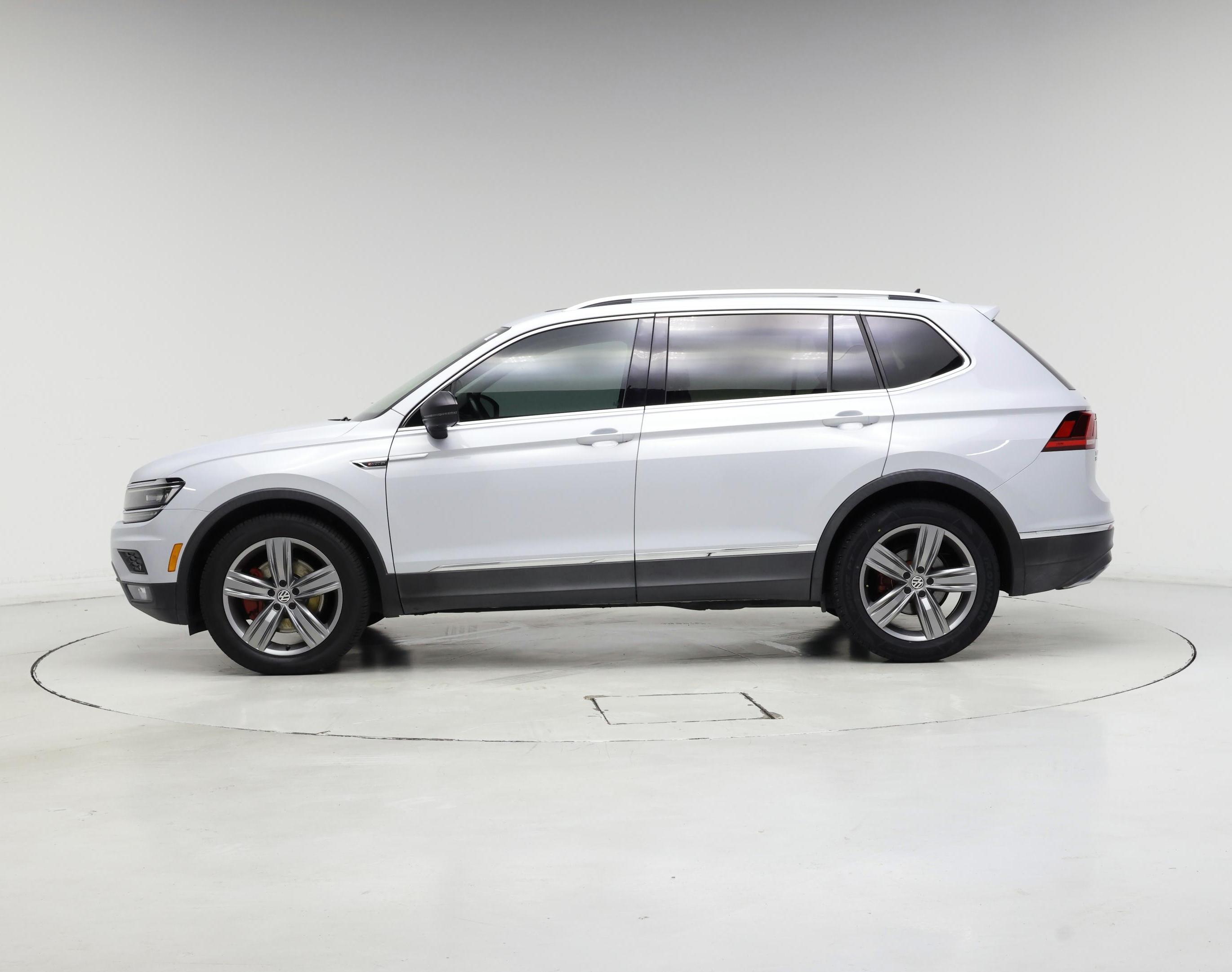 Thumbnail: 2018 Volkswagen Tiguan - 3