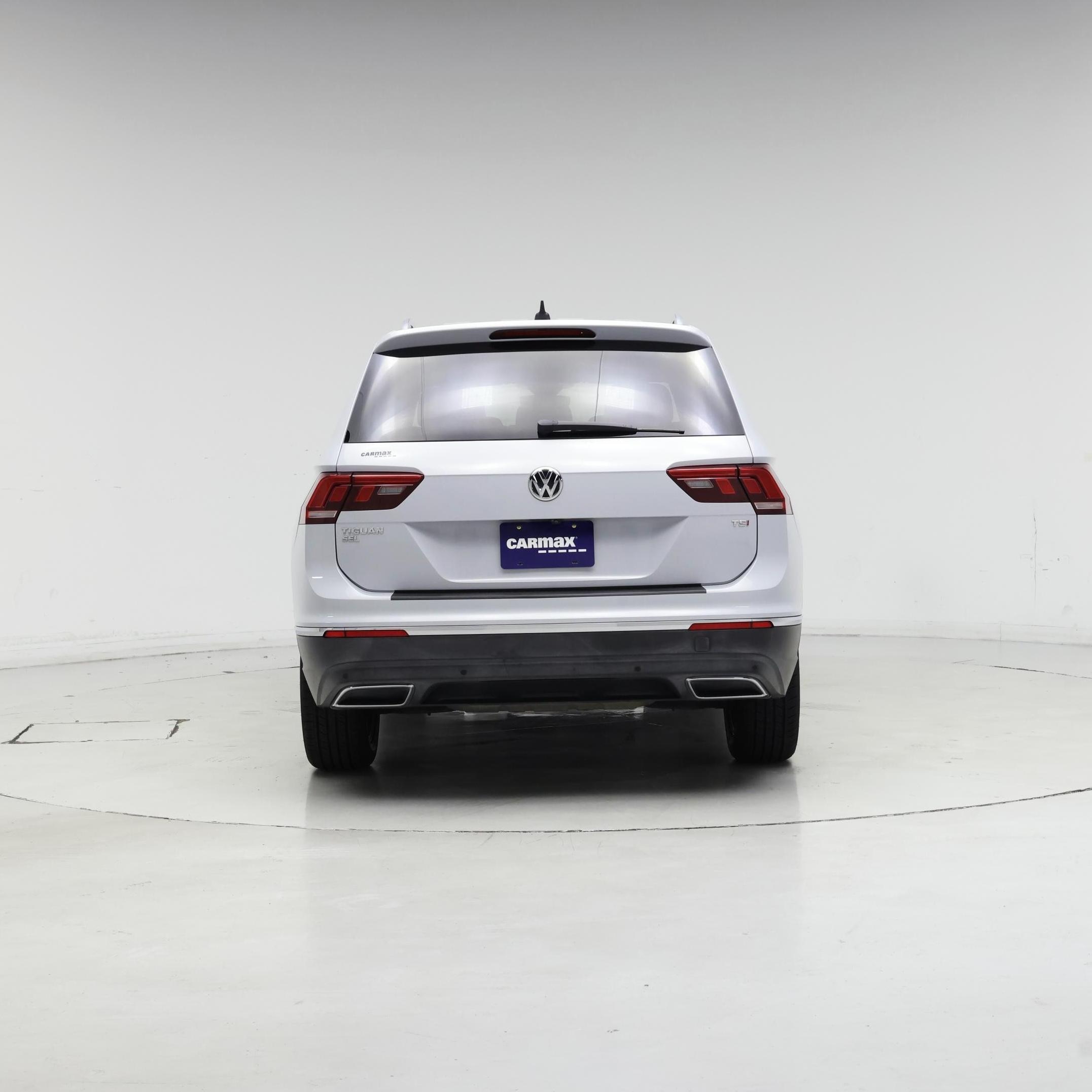 Thumbnail: 2018 Volkswagen Tiguan - 6