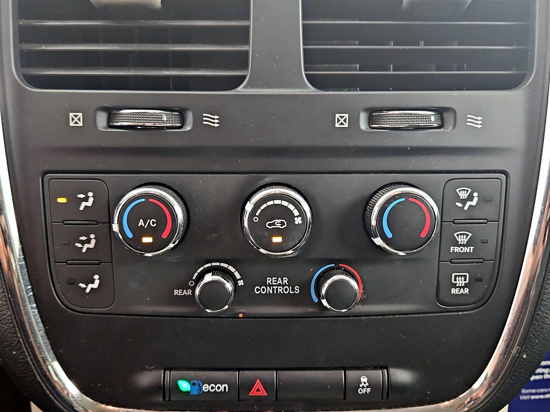 Thumbnail: 2016 Dodge Grand Caravan - 15