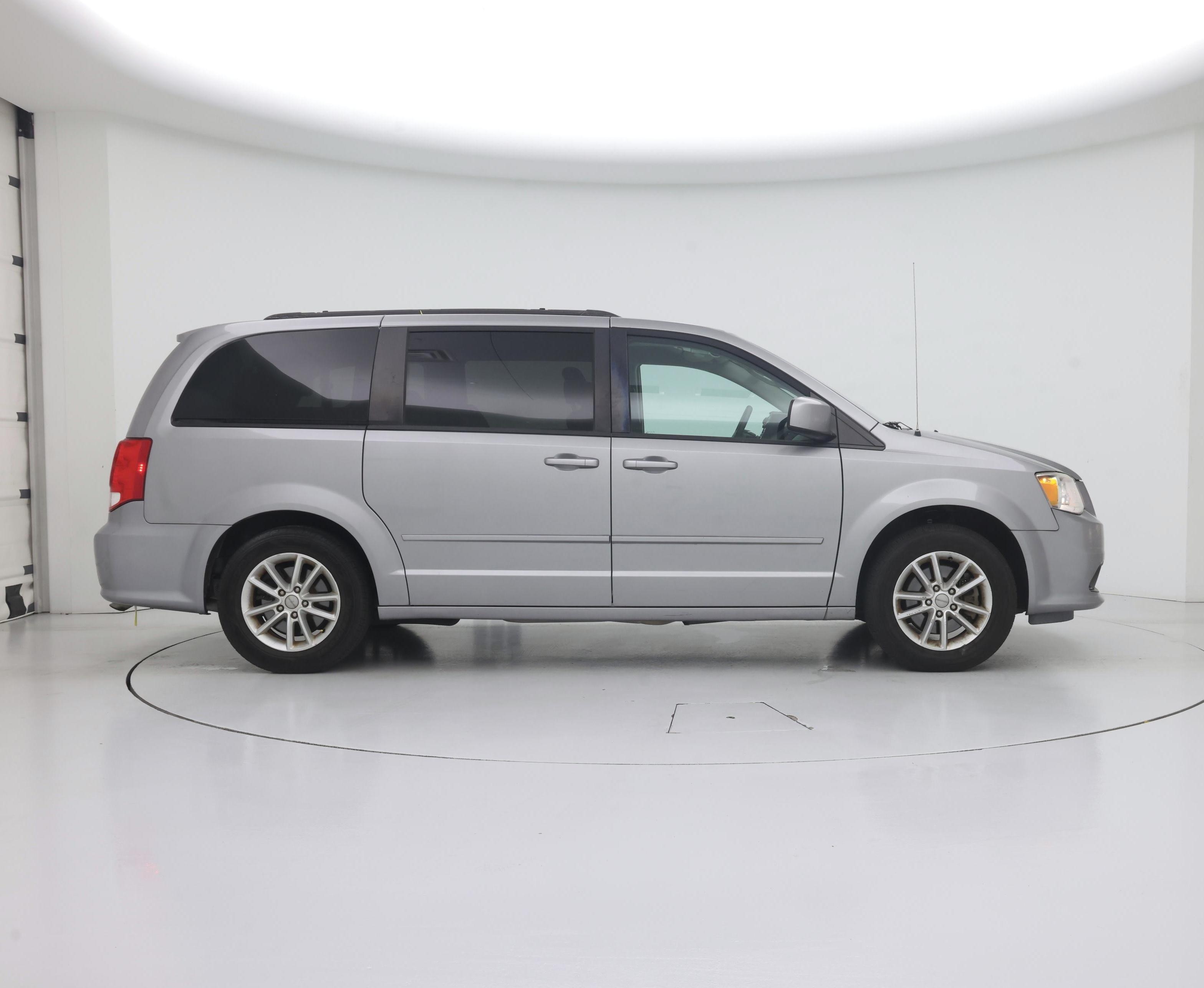 Thumbnail: 2016 Dodge Grand Caravan - 7