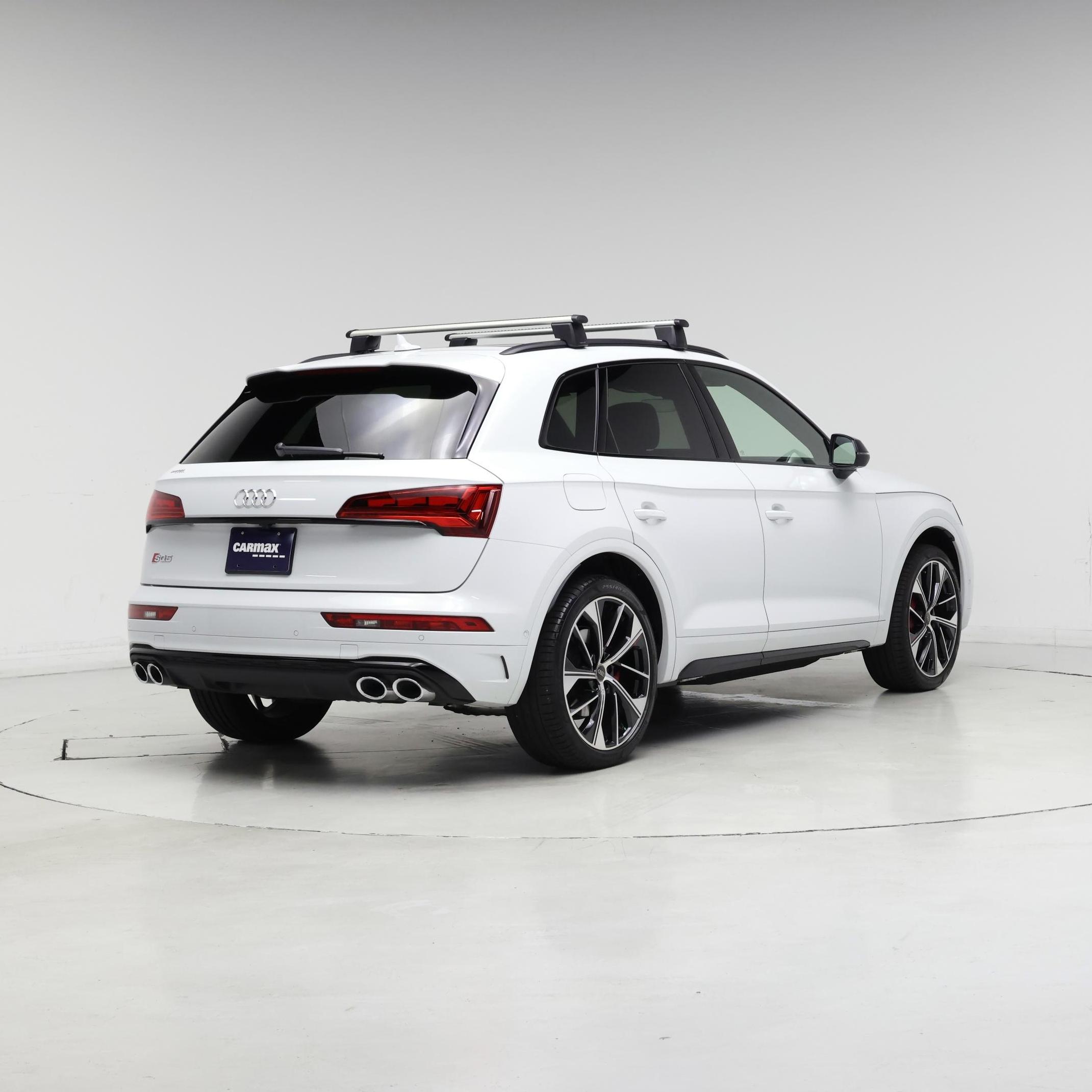 Thumbnail: 2021 Audi SQ5 - 8