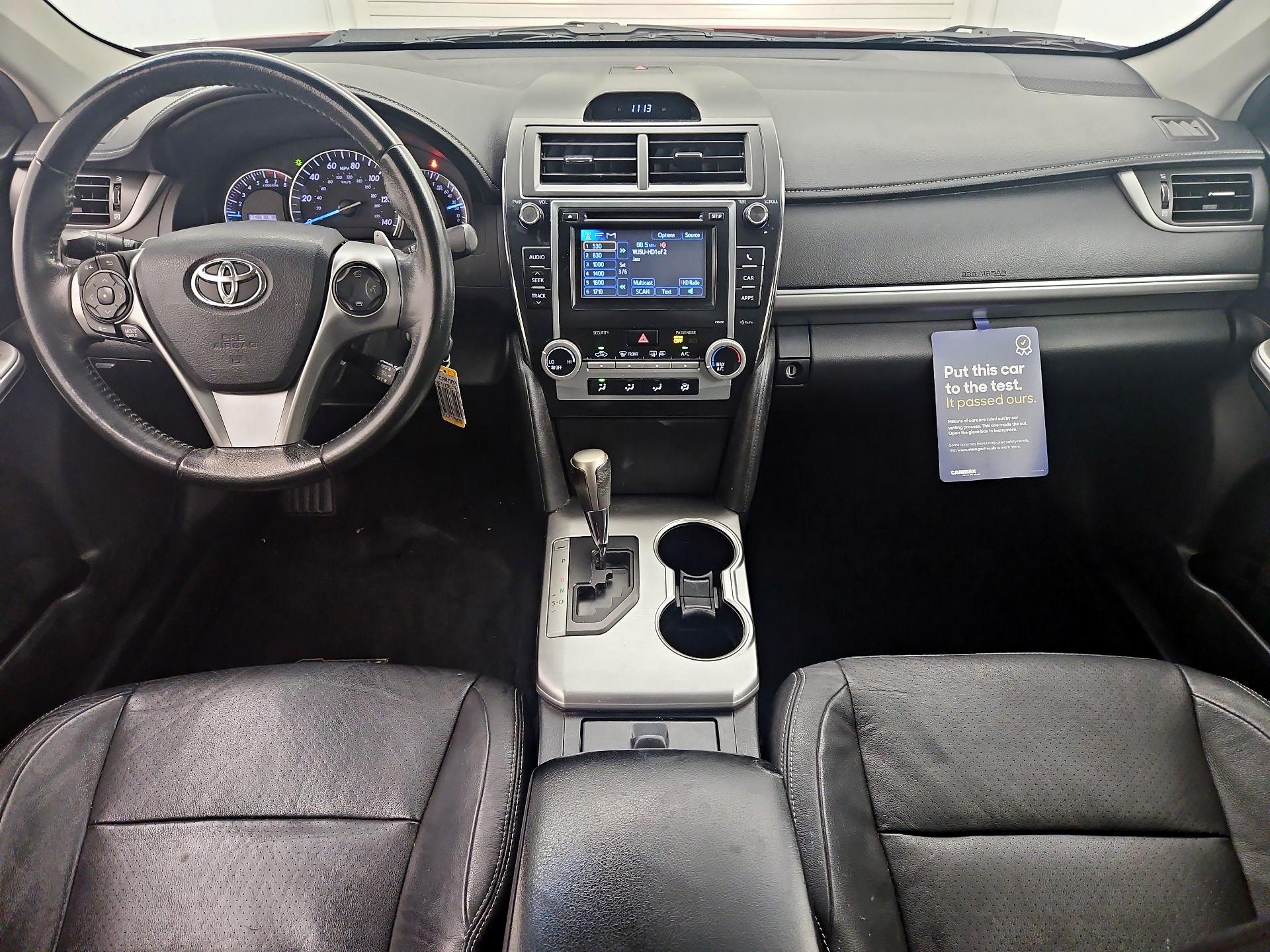 Thumbnail: 2014 Toyota Camry - 9