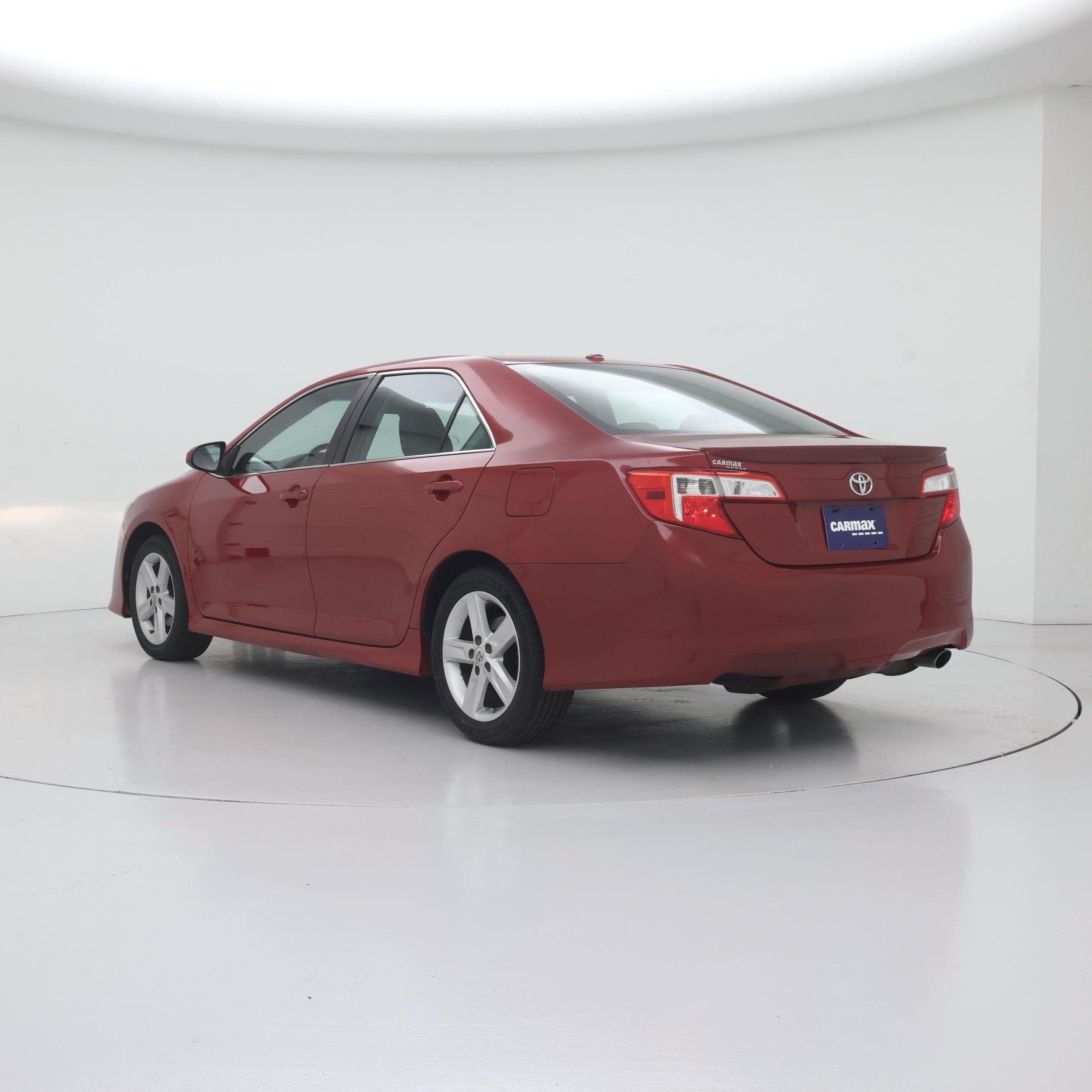 Thumbnail: 2014 Toyota Camry - 2