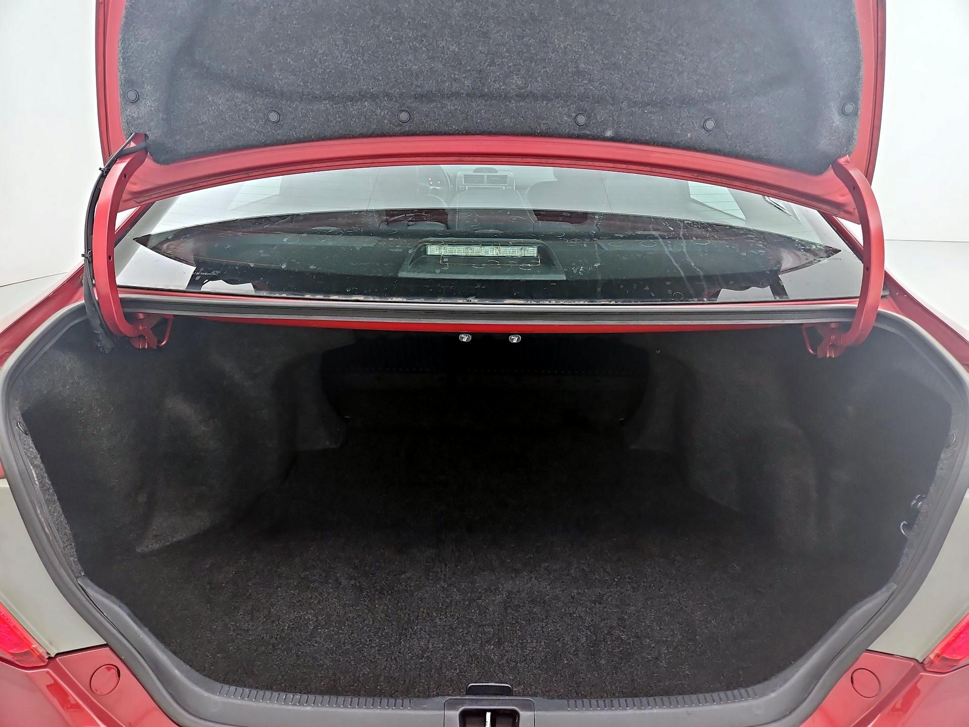 Thumbnail: 2014 Toyota Camry - 19