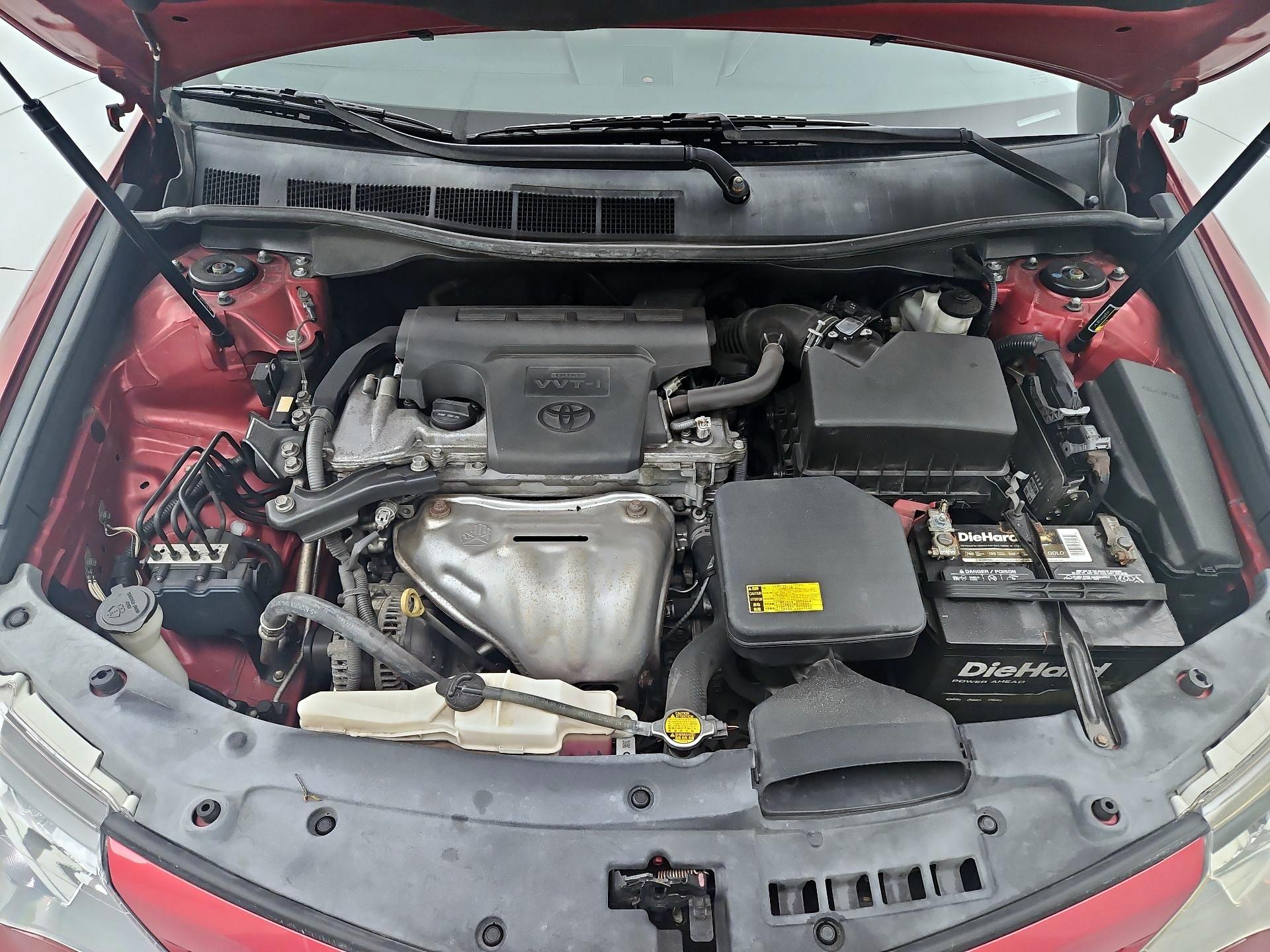 Thumbnail: 2014 Toyota Camry - 20