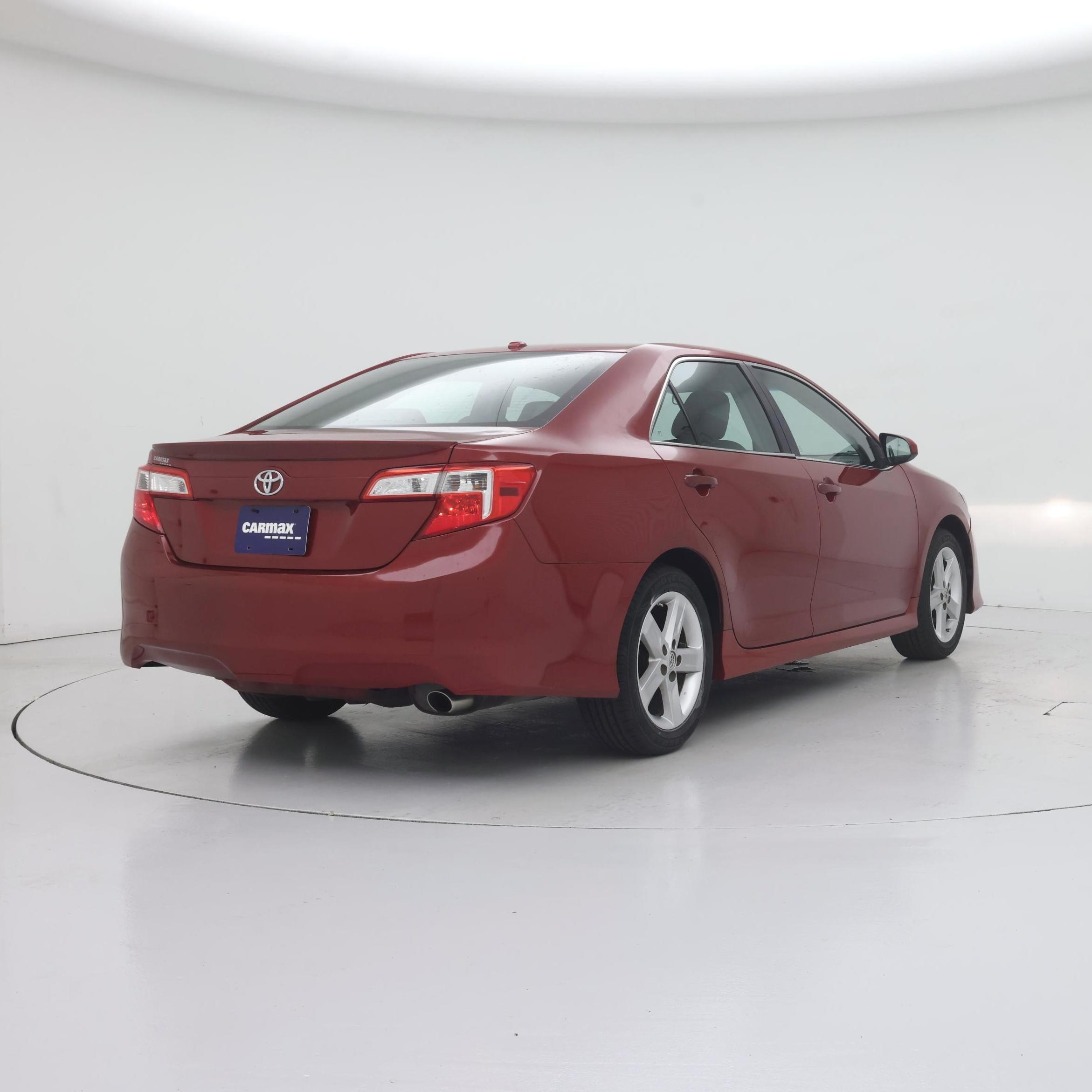 Thumbnail: 2014 Toyota Camry - 8