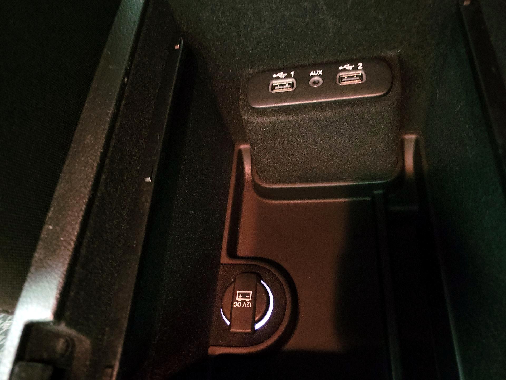 Thumbnail: 2021 Dodge Charger - 18