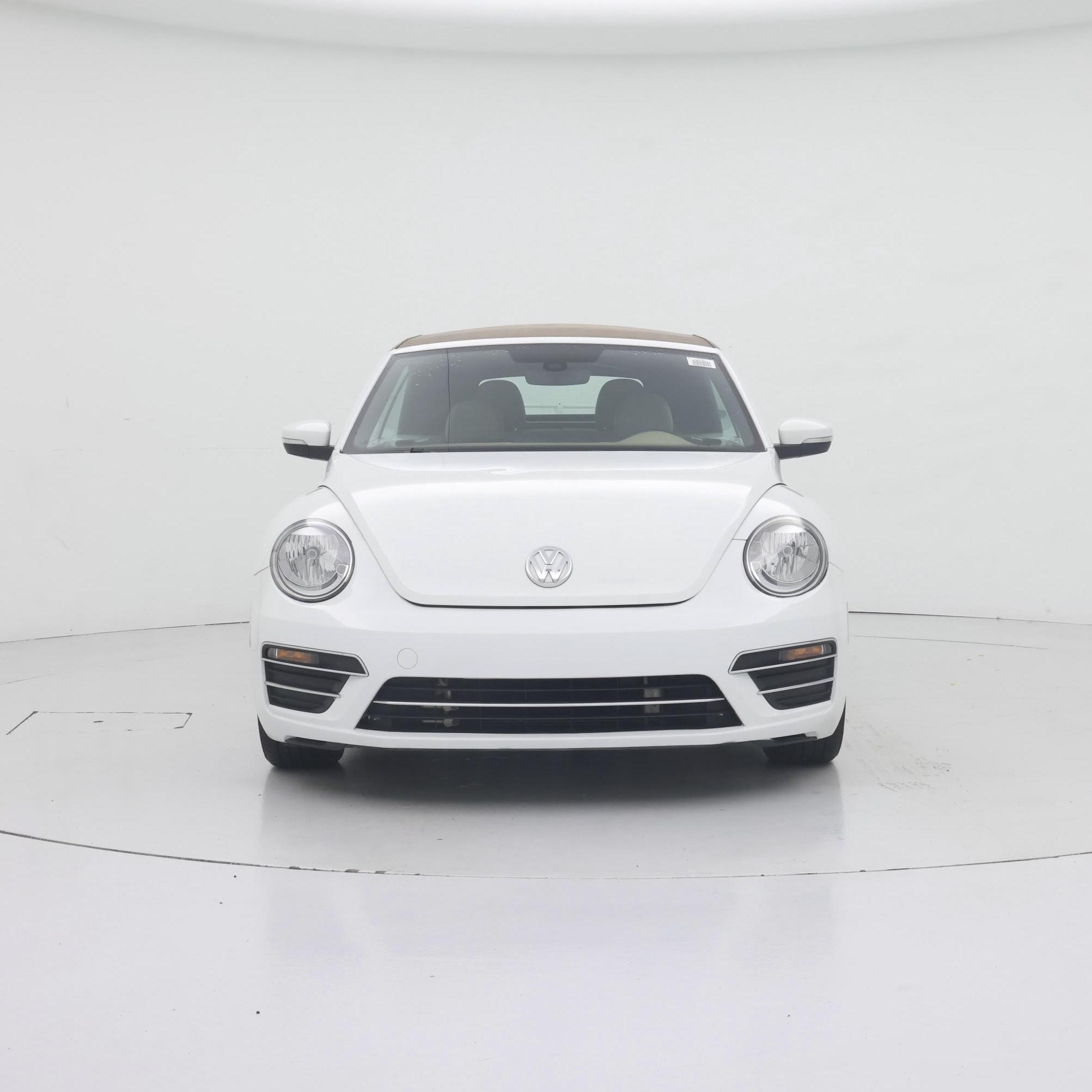 Thumbnail: 2018 Volkswagen Beetle - 5