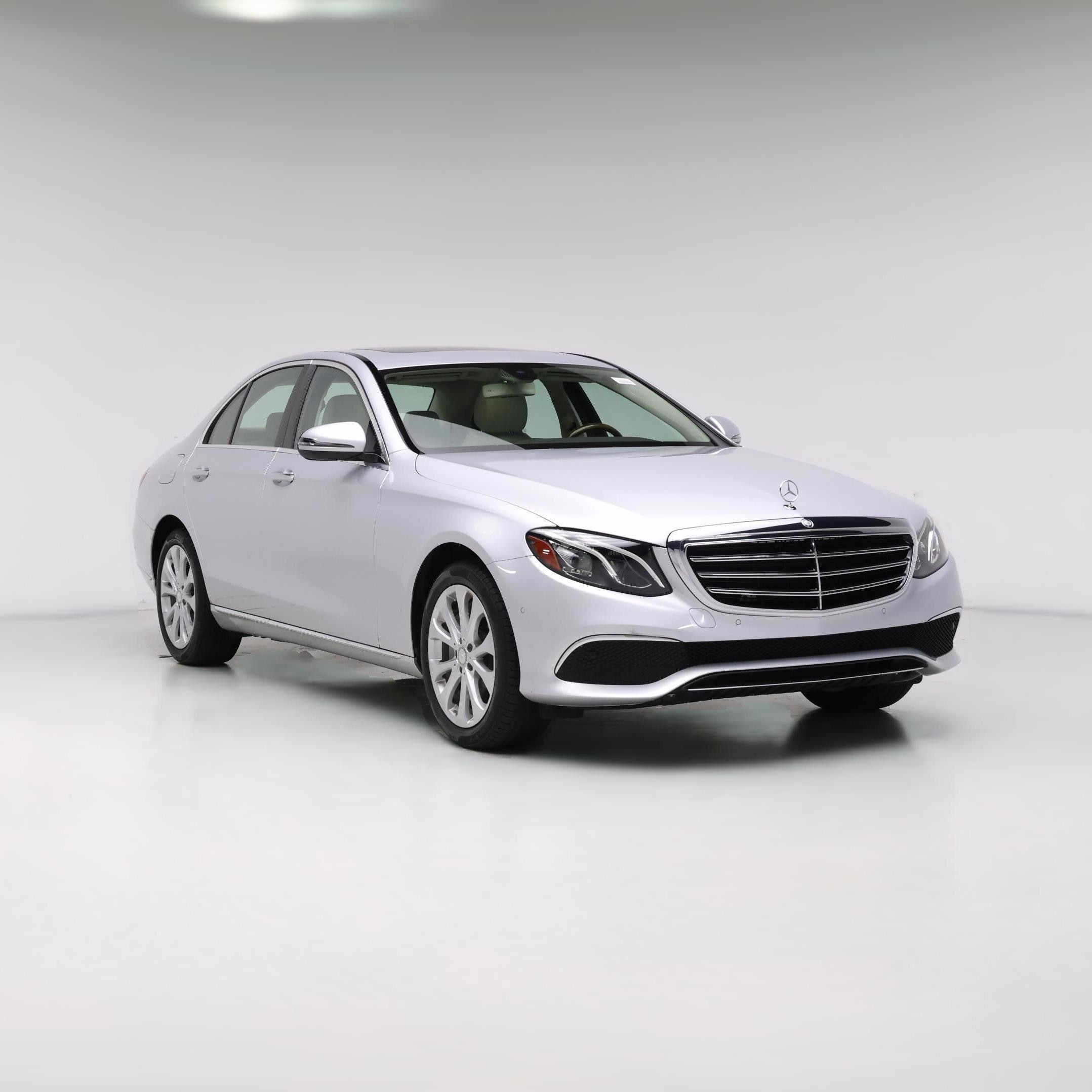 Thumbnail: 2017 Mercedes-Benz E-Class - 1