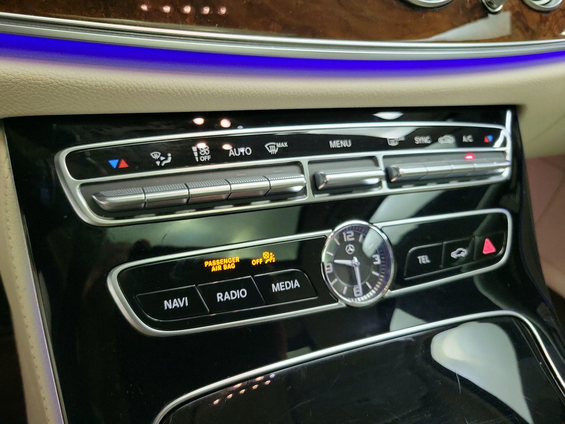 Thumbnail: 2017 Mercedes-Benz E-Class - 17