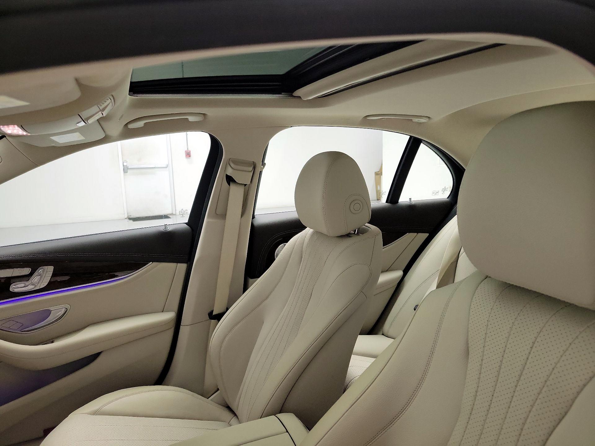 Thumbnail: 2017 Mercedes-Benz E-Class - 20